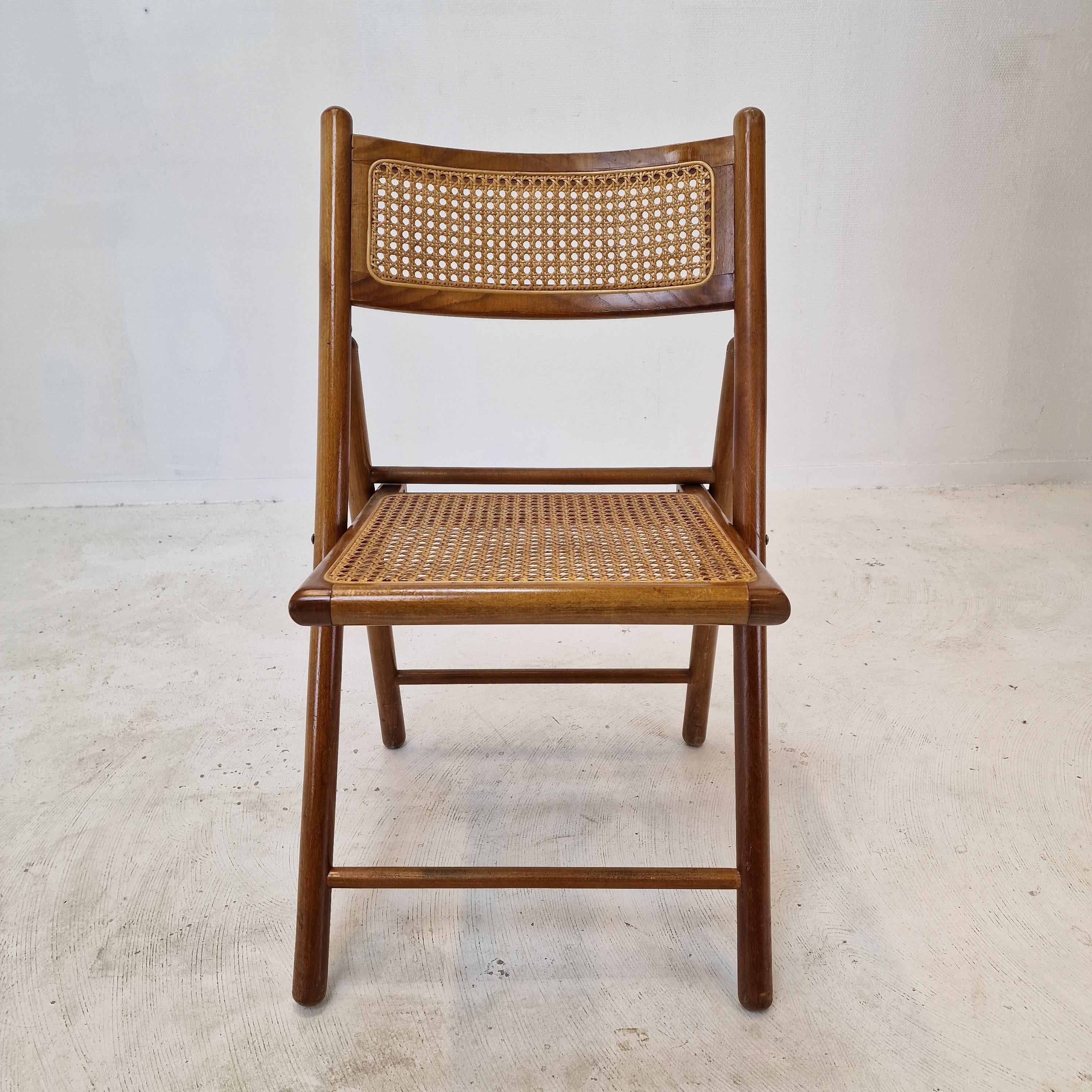 Set of 4 Italian Folding Chairs with Rattan, 1980s For Sale 5