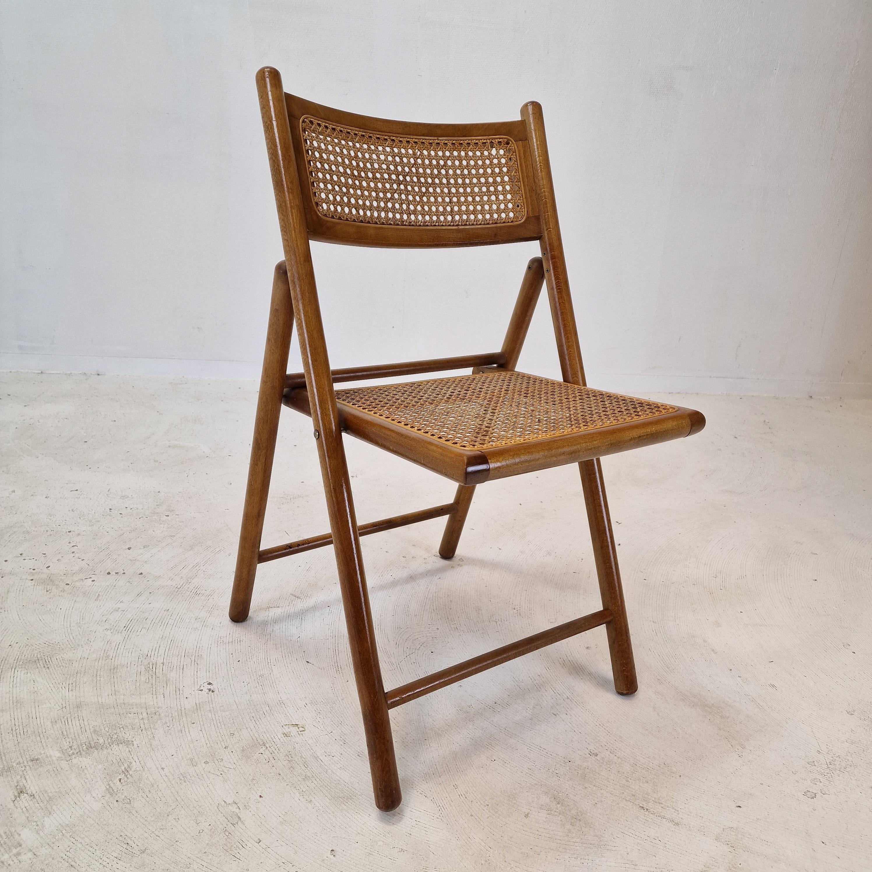 Set of 4 Italian Folding Chairs with Rattan, 1980s For Sale 8