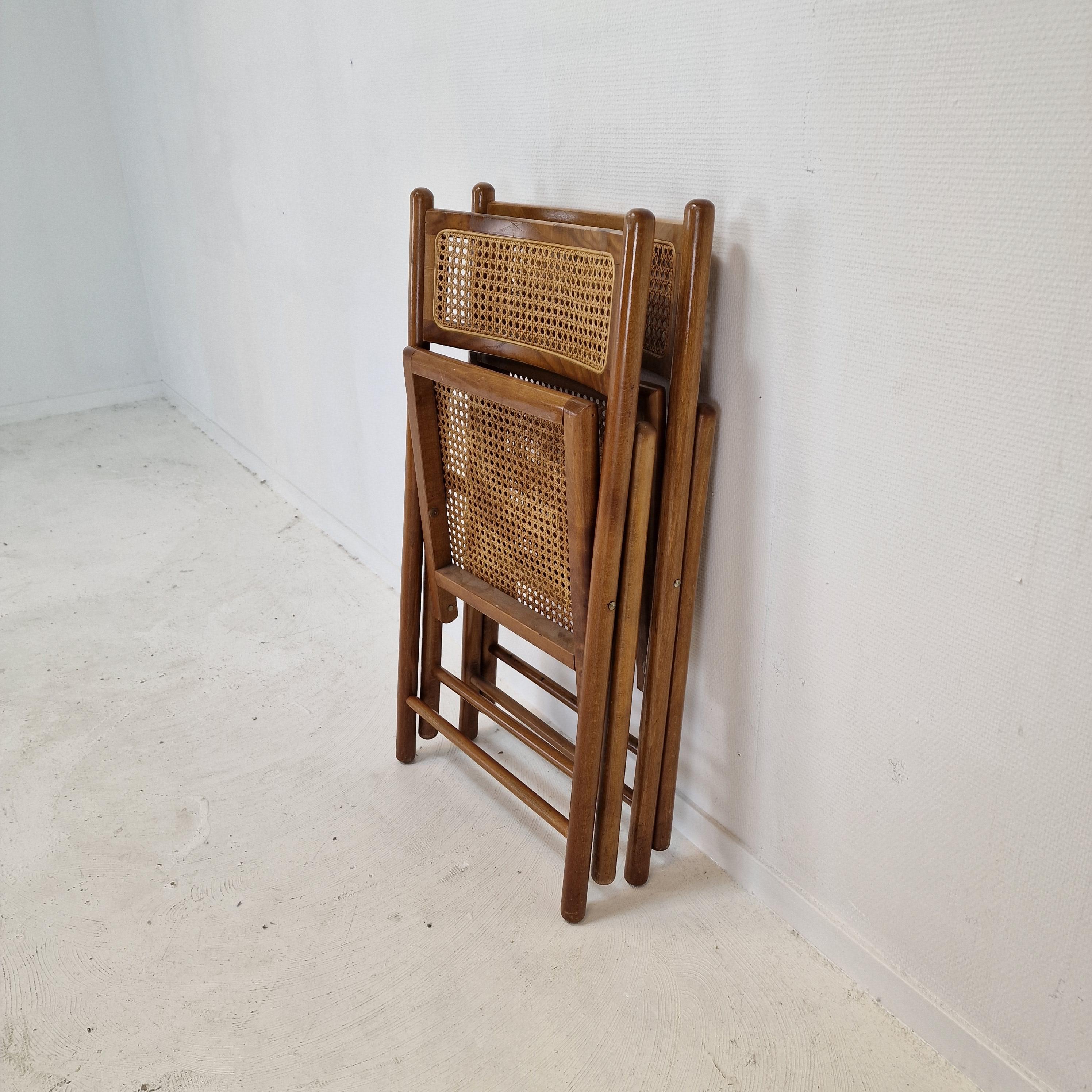 Set of 4 Italian Folding Chairs with Rattan, 1980s For Sale 11