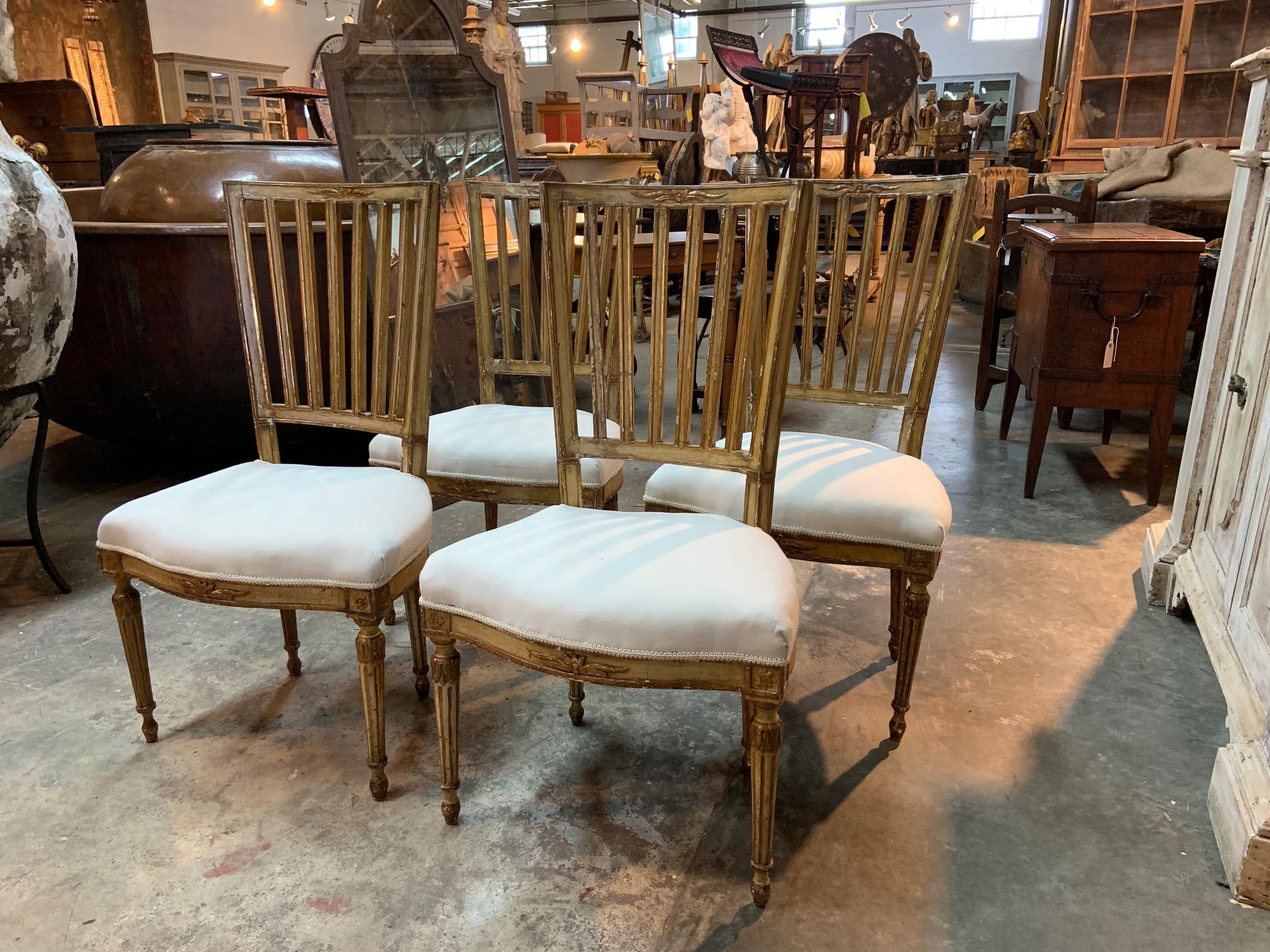 Set of 4 Italian Louis XVI Period Side Chairs In Good Condition For Sale In Atlanta, GA