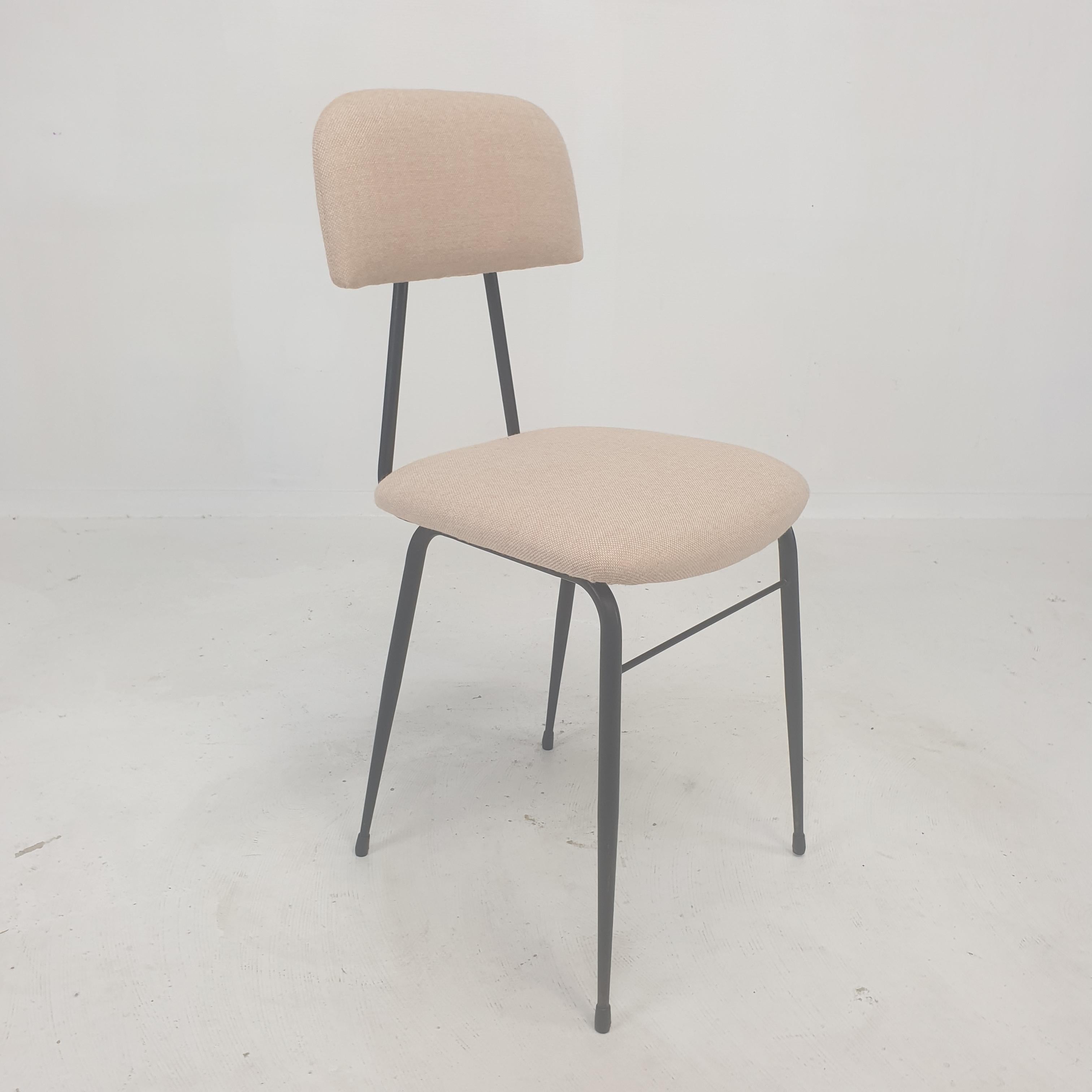 Ensemble de 4 chaises de salle à manger italiennes en métal, années 1960 en vente 5