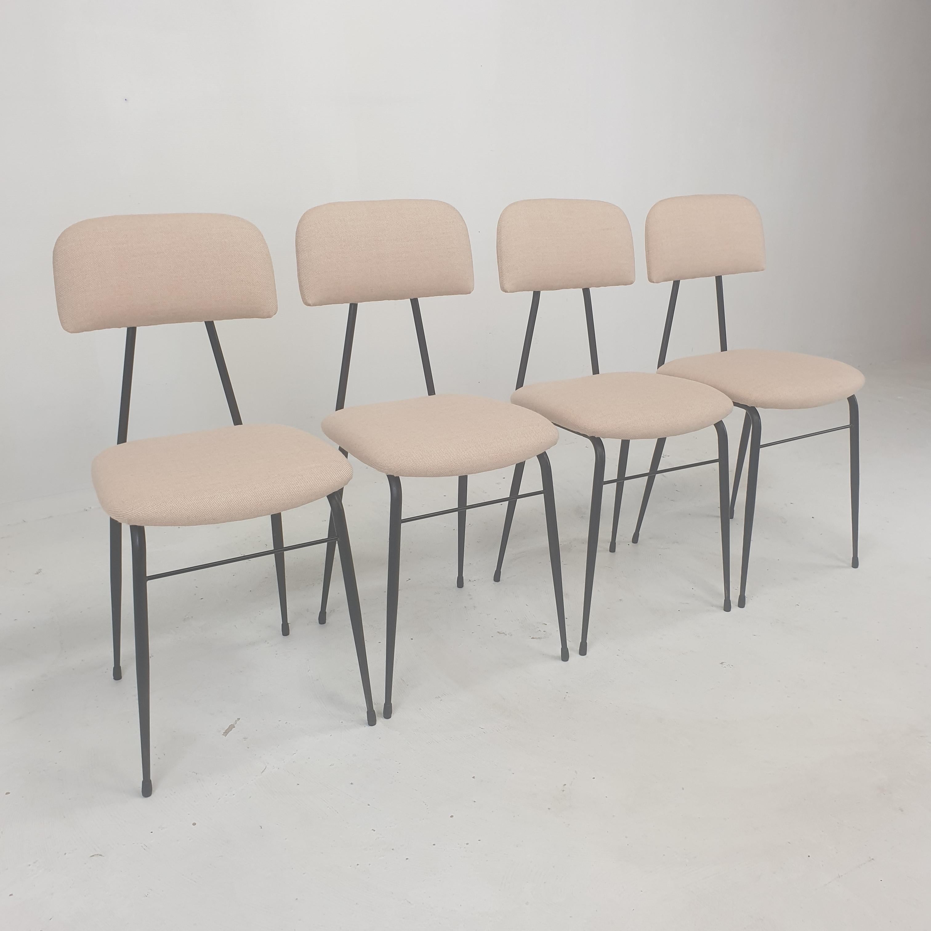 Mid-Century Modern Set of 4 Italian Metal Dining Chairs, 1960's For Sale
