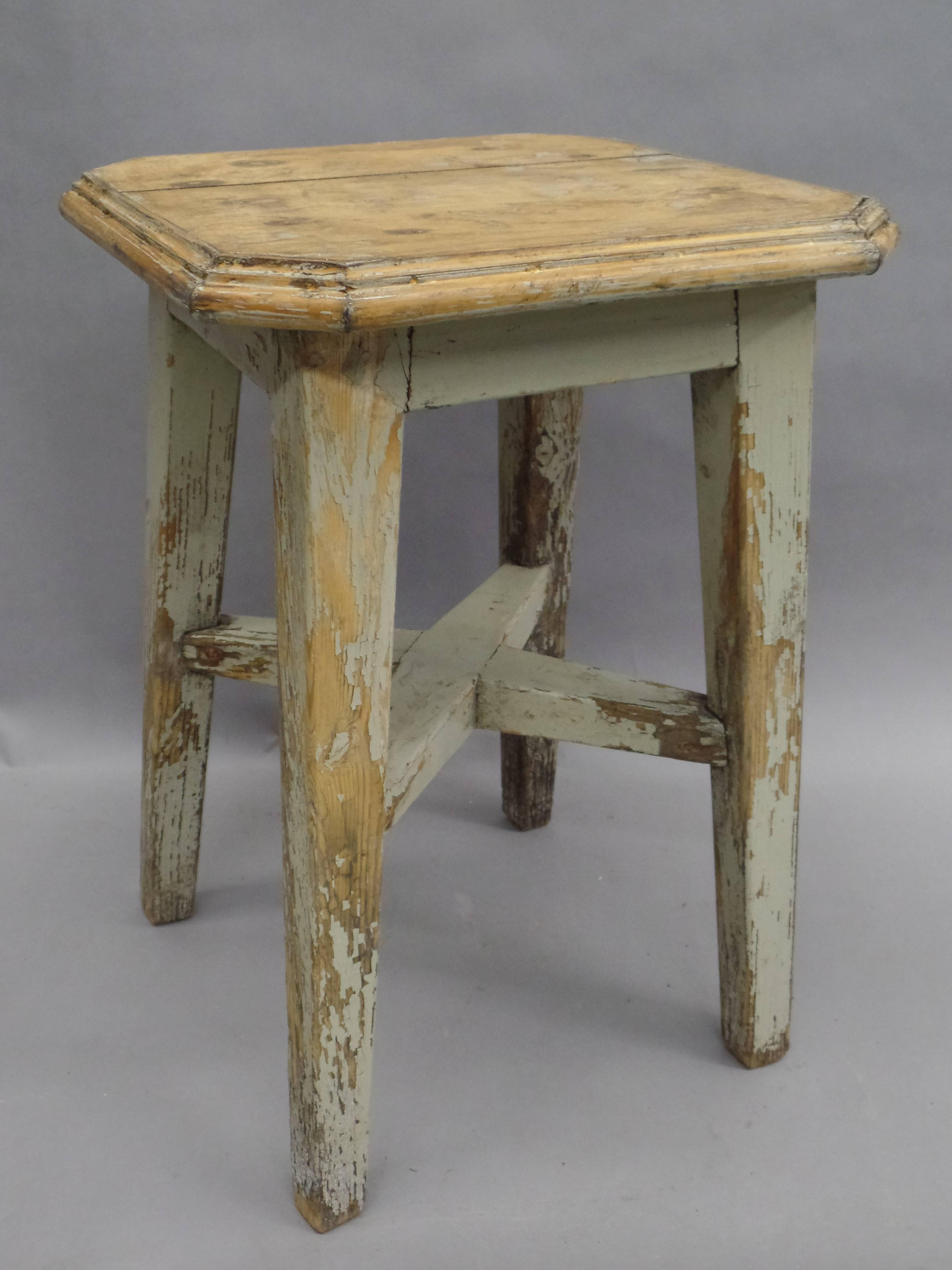 Set of 4 Italian Mid-Century Handmade Hardwood Stools, style Jean Michel Frank Bon état - En vente à New York, NY