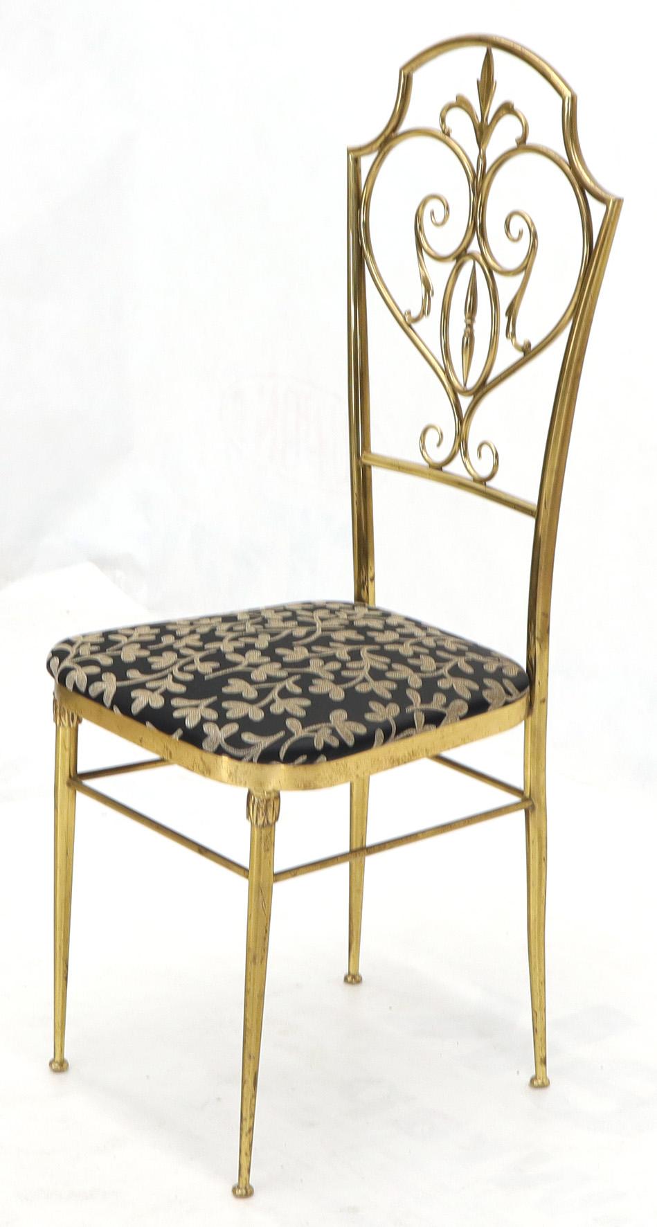 Set of 4 Italian Mid-Century Modern Chiavari Brass Chairs In Good Condition For Sale In Rockaway, NJ