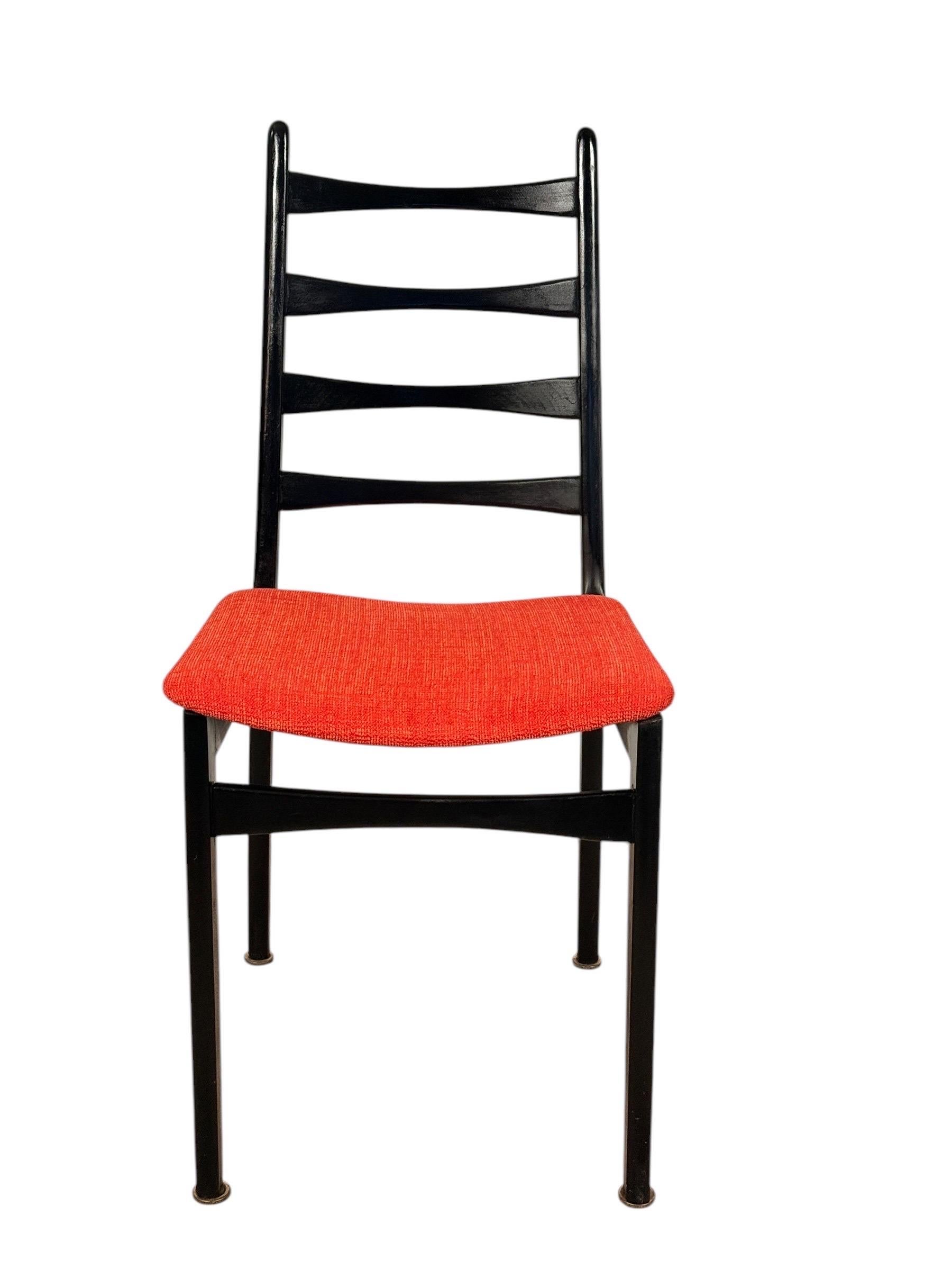 Set di 4 sedie da pranzo italiane con schienale a scaletta del Mid-Century Modern in vendita 4