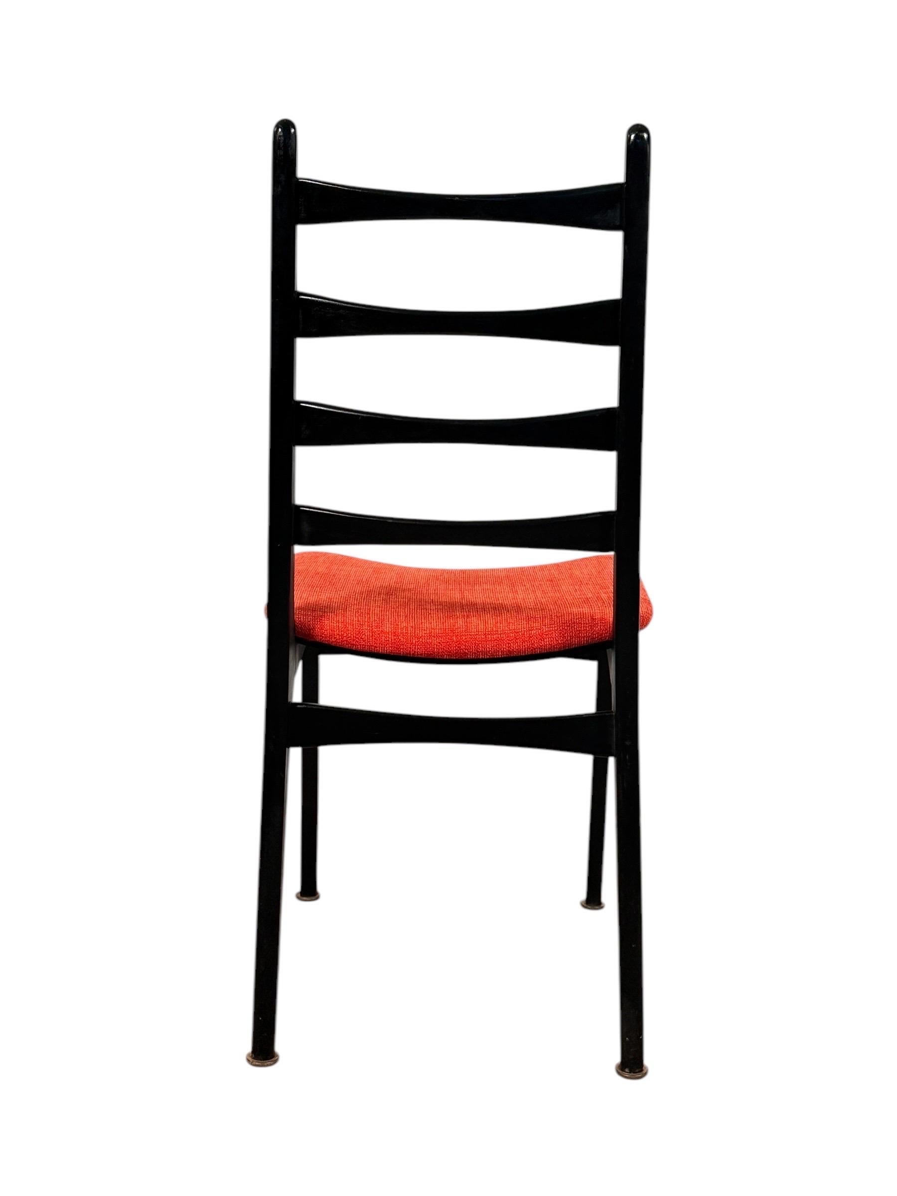 Set di 4 sedie da pranzo italiane con schienale a scaletta del Mid-Century Modern in vendita 6