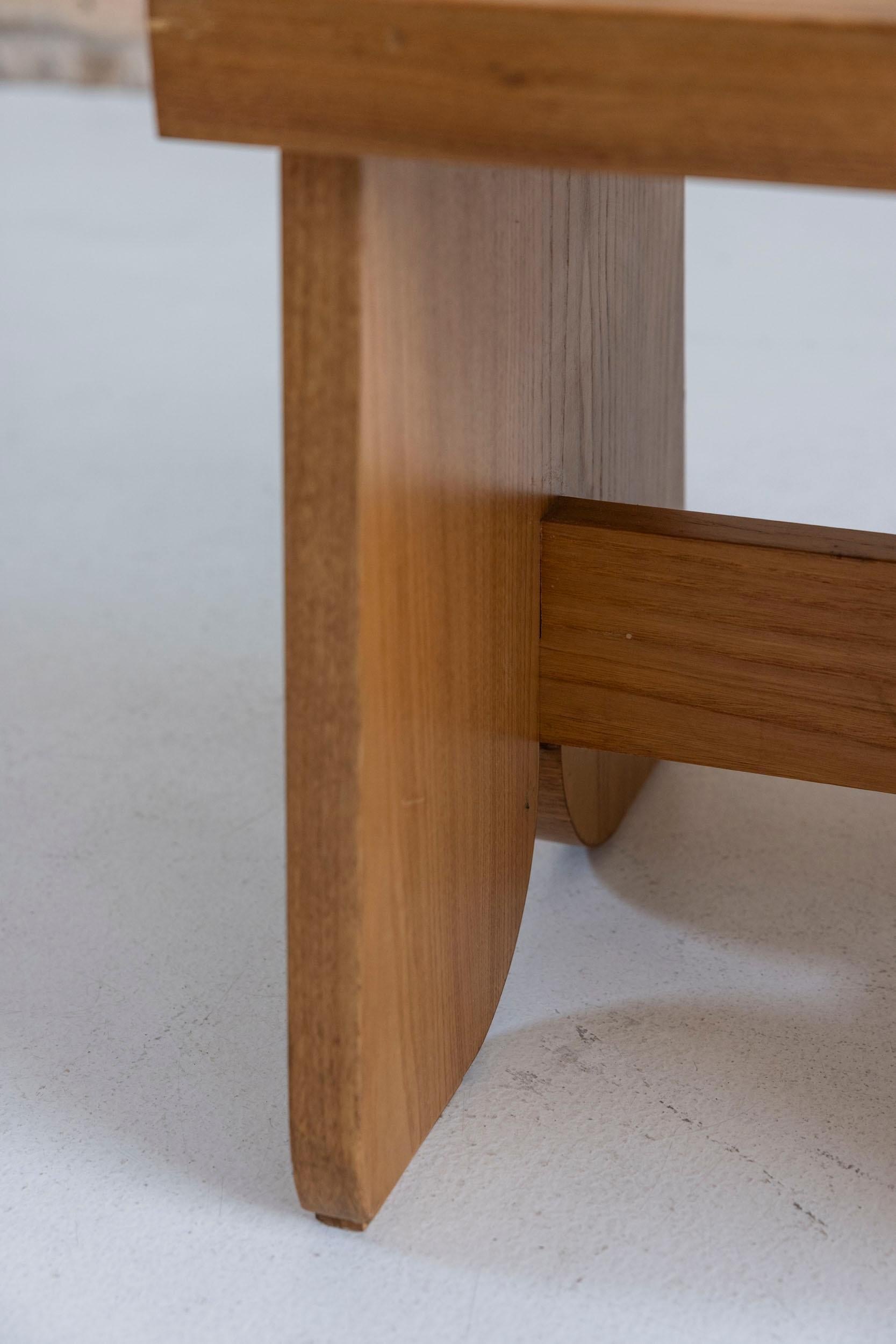 Legno Set di 4 sgabelli italiani del Medioevo, Italia, anni '70 in vendita