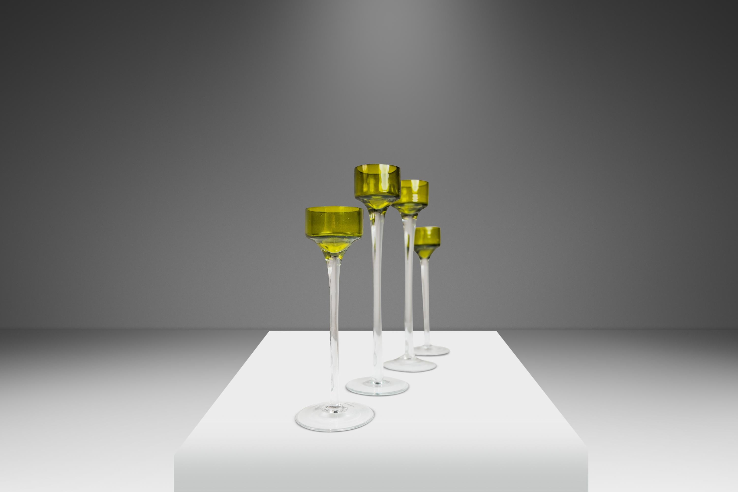 Set of 4 Italian Modern Elongated Two-Tone Blown Glass Candlestick Holders, 1970 For Sale 2