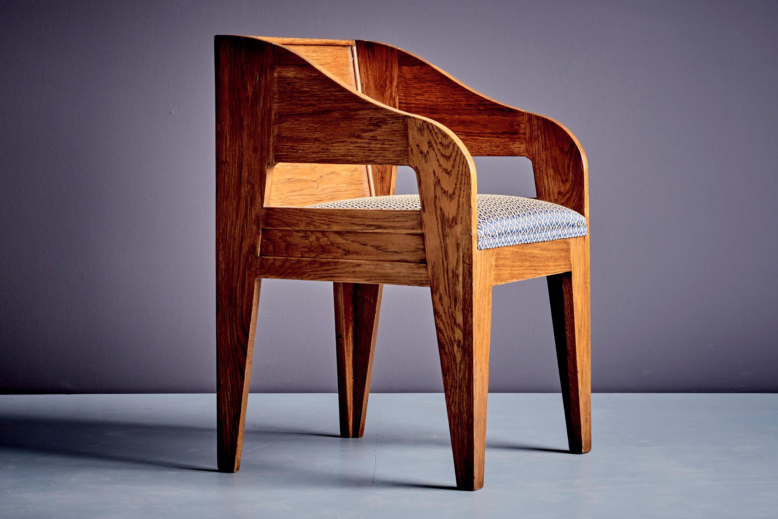 Art déco Ensemble de 4 chaises en Oak Oak italien en vente