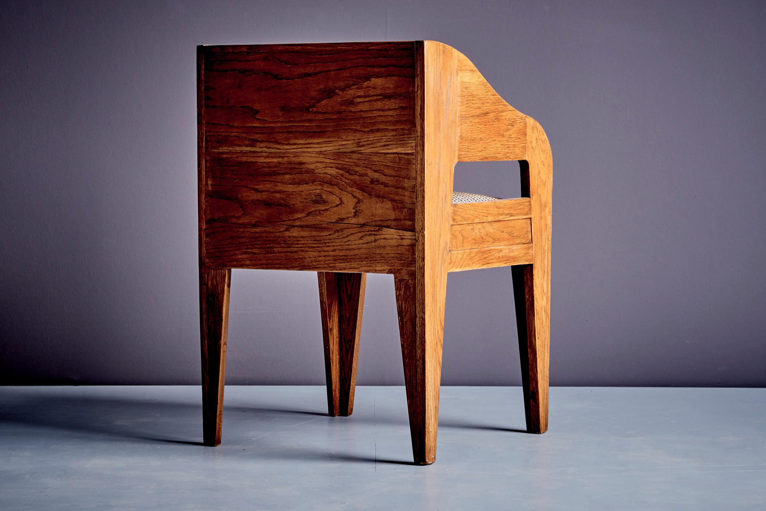 Ensemble de 4 chaises en Oak Oak italien Bon état - En vente à Berlin, DE