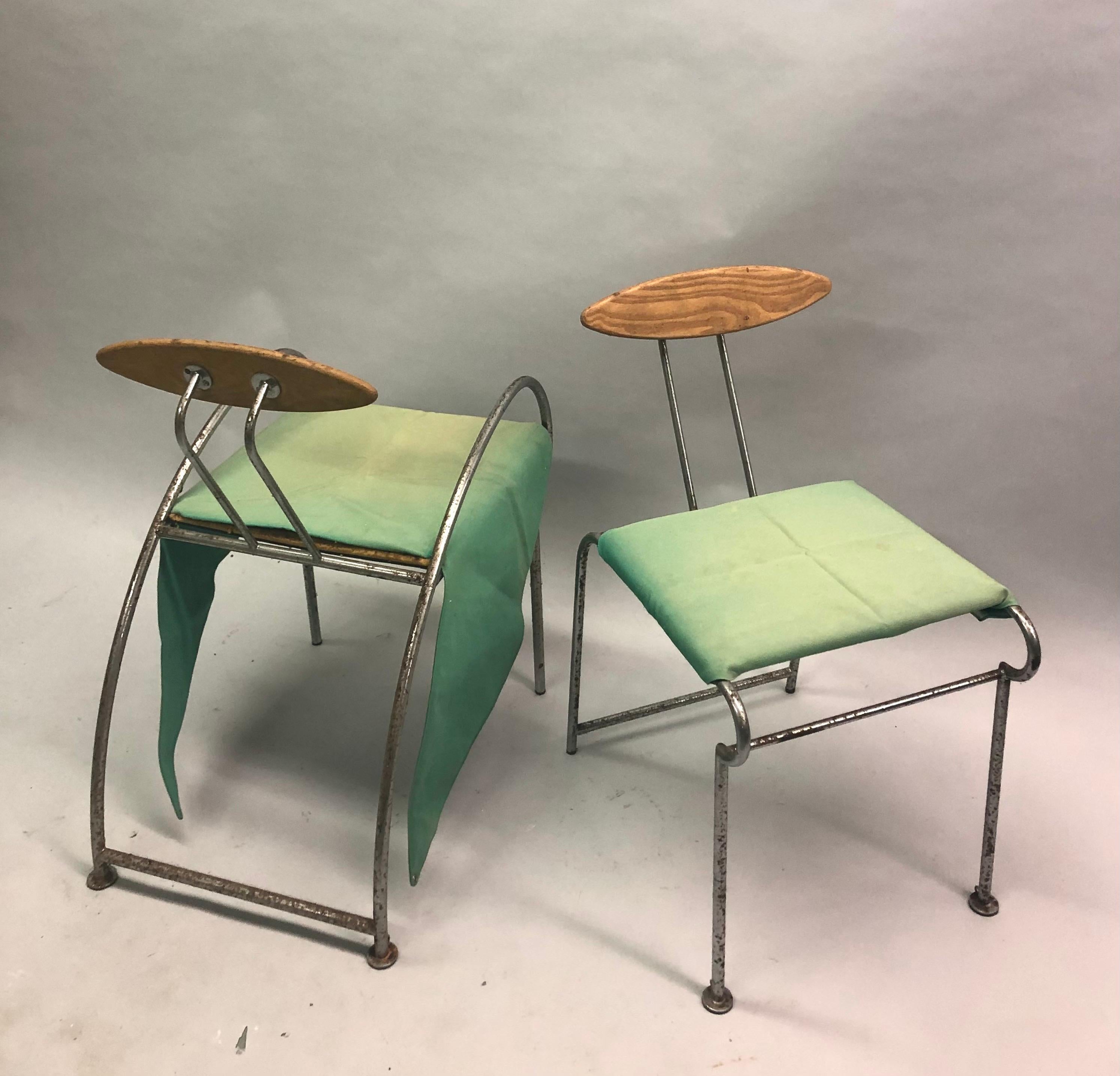Ensemble de 4 chaises de salle à manger italiennes post-modernes / Memphis de Massimo Iosa Ghini État moyen - En vente à New York, NY
