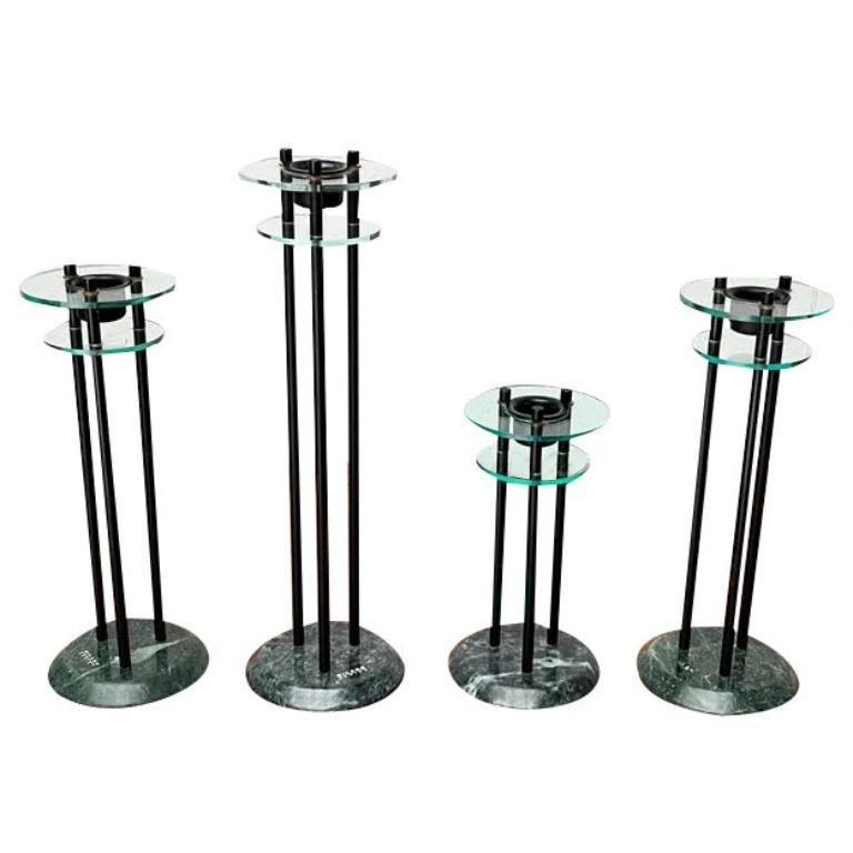 Juego de 4 candelabros italianos postmodernos serie Milano, años 80
