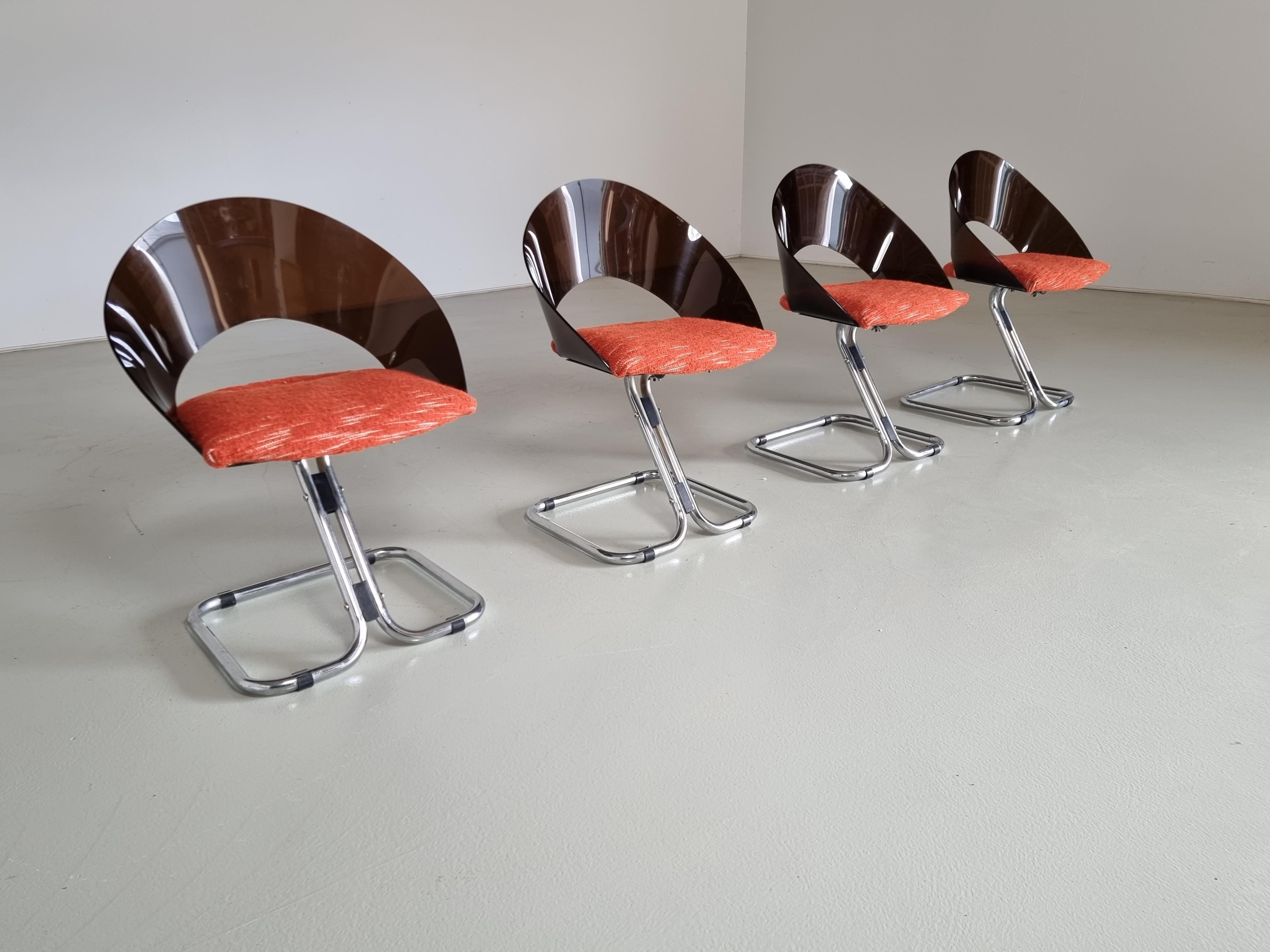Space Age Set of 4 Italian Spage Age Plexiglass Dining Chairs, 1970s For Sale