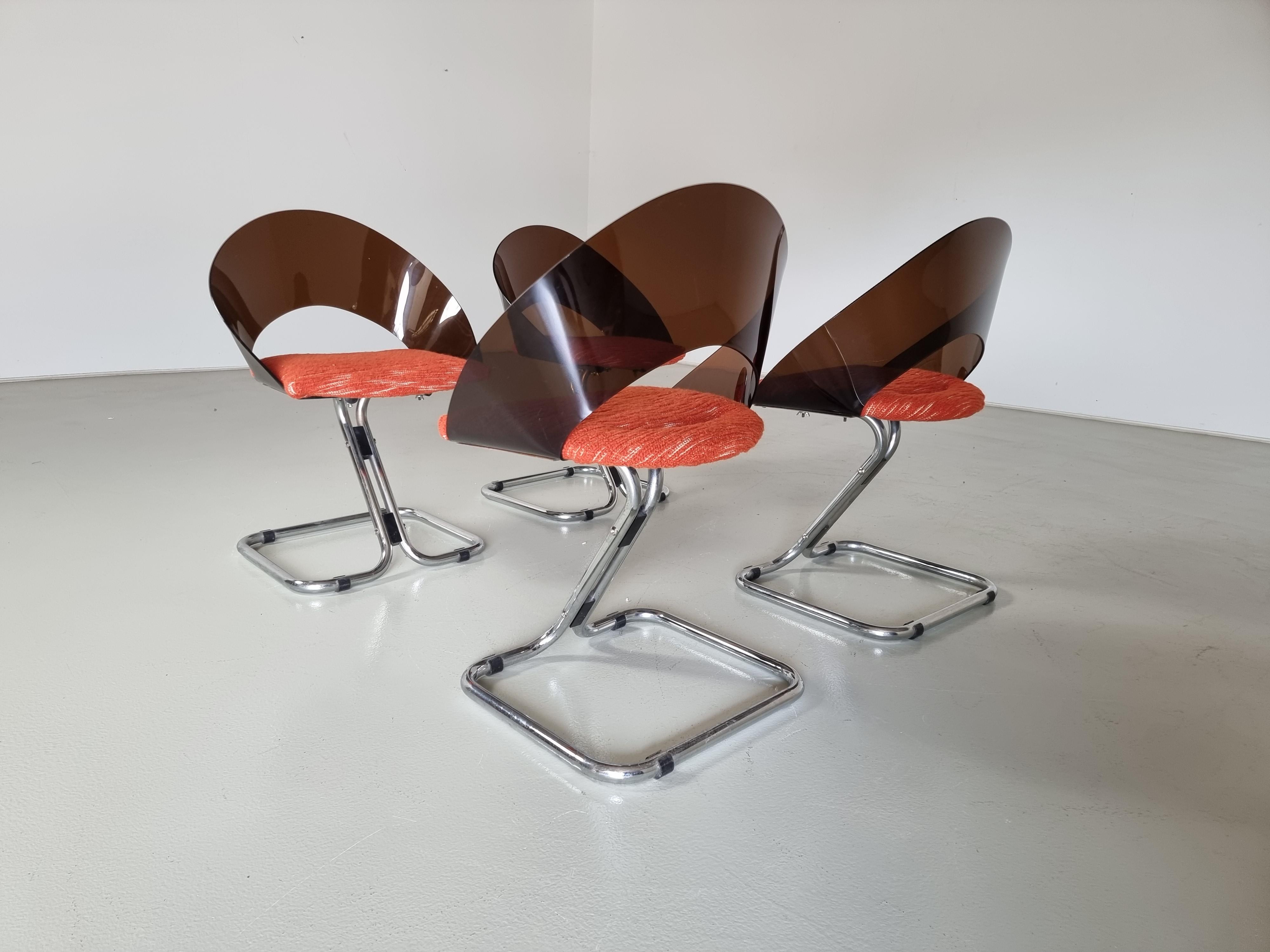 Set of 4 Italian Spage Age Plexiglass Dining Chairs, 1970s For Sale 1