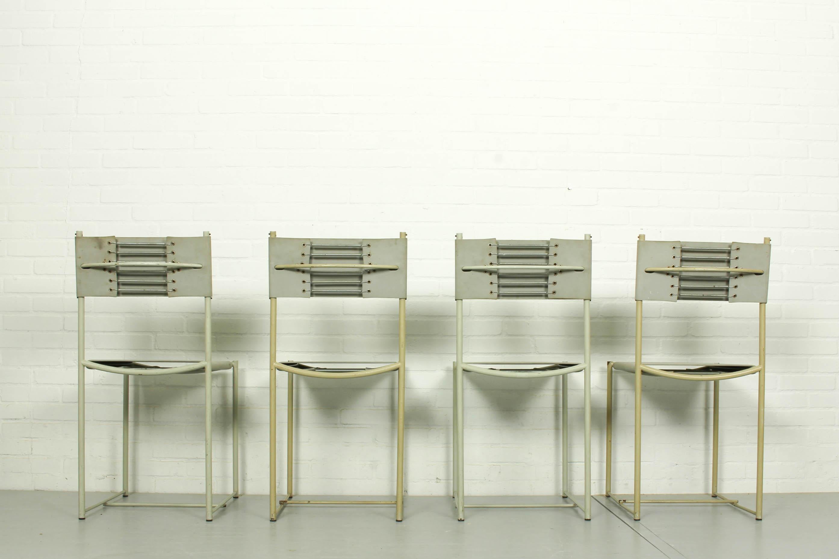 Set of 4 Italian Spaghetti Chairs by Giandomenico Belotti for Alias ​​Design, 19 In Fair Condition For Sale In Appeltern, Gelderland