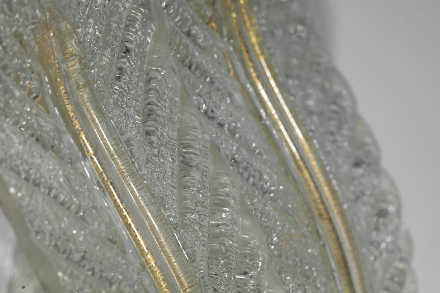 Pair of italian wall lights attributed to Barovier and Toso in murano glass For Sale 3
