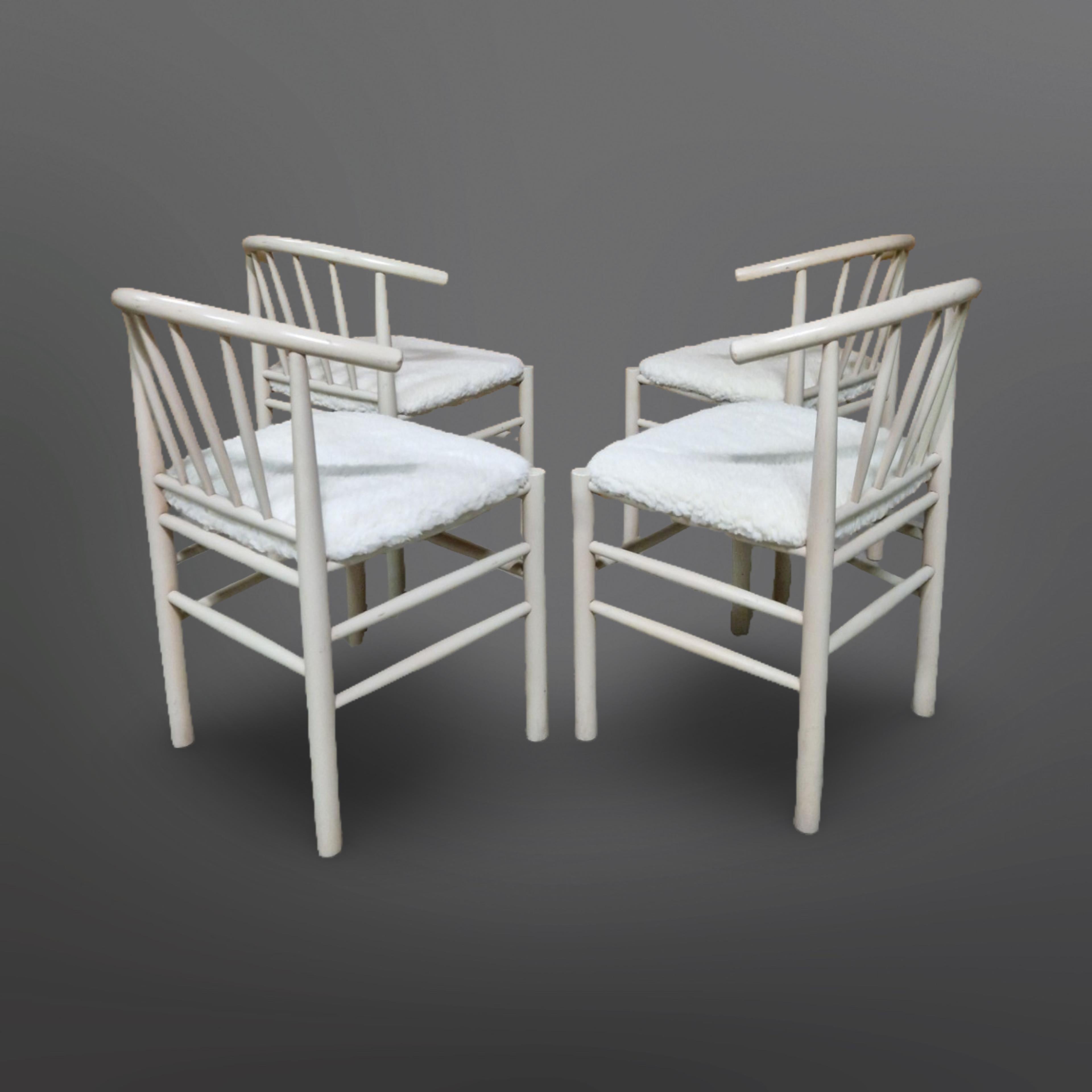 Wool Set of 4 J-151 dining chairs by Erik Ole Jørgensen for Kvist, Denmark 1960s For Sale