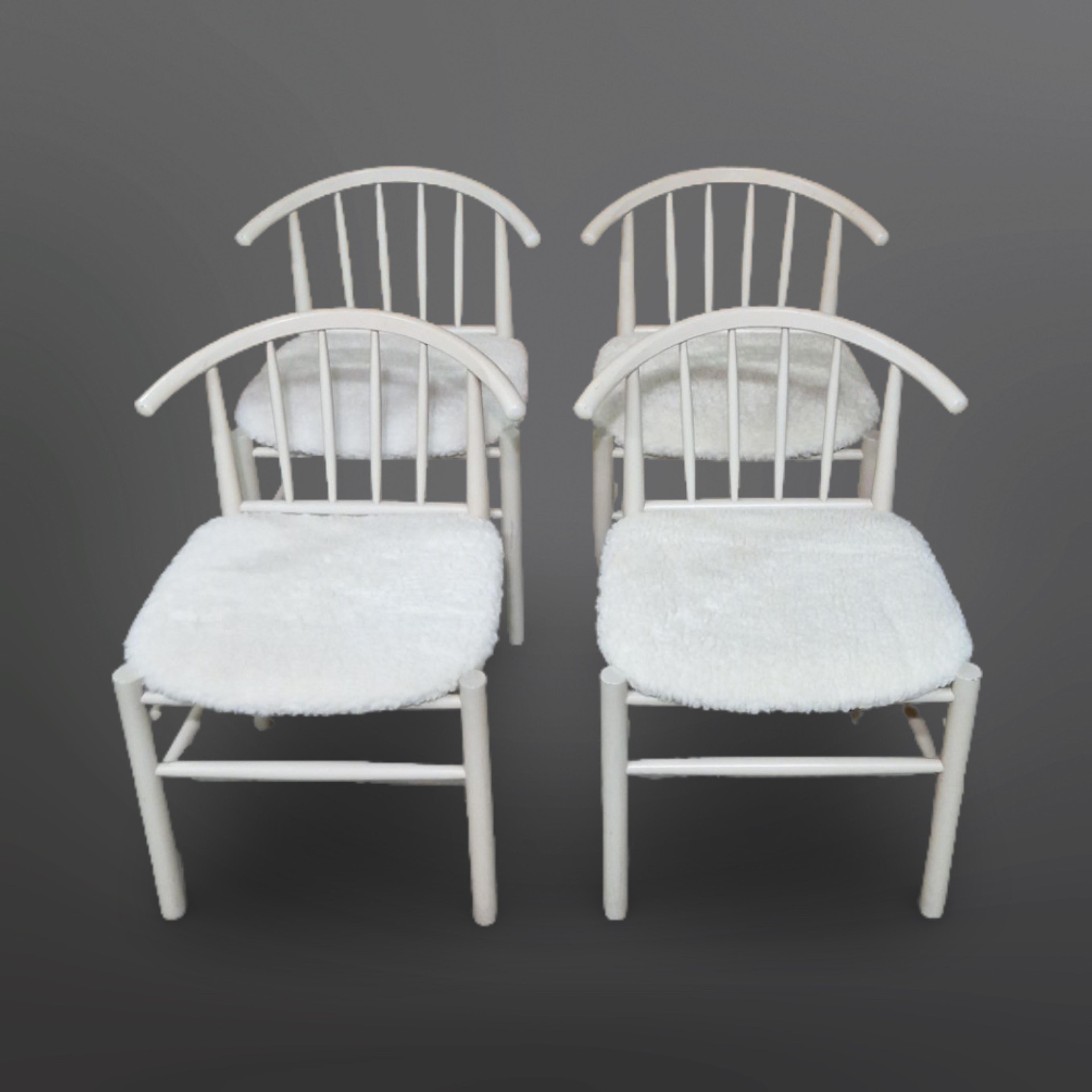 Set of 4 J-151 dining chairs by Erik Ole Jørgensen for Kvist, Denmark 1960s For Sale 2