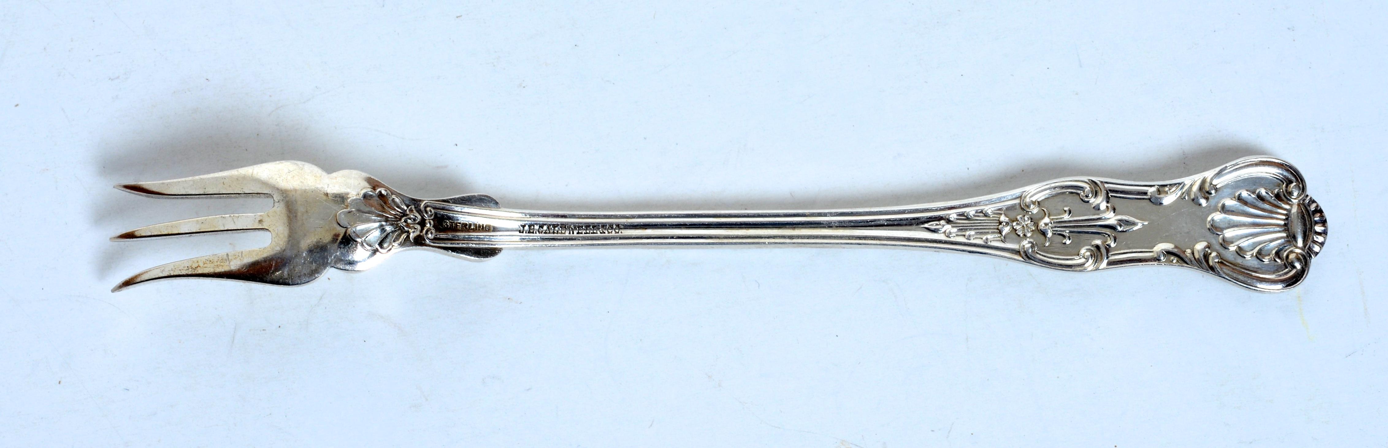 Satz von 4 J. E. Caldwell & Co. Sterling-Austerngabeln mit dem Muster 