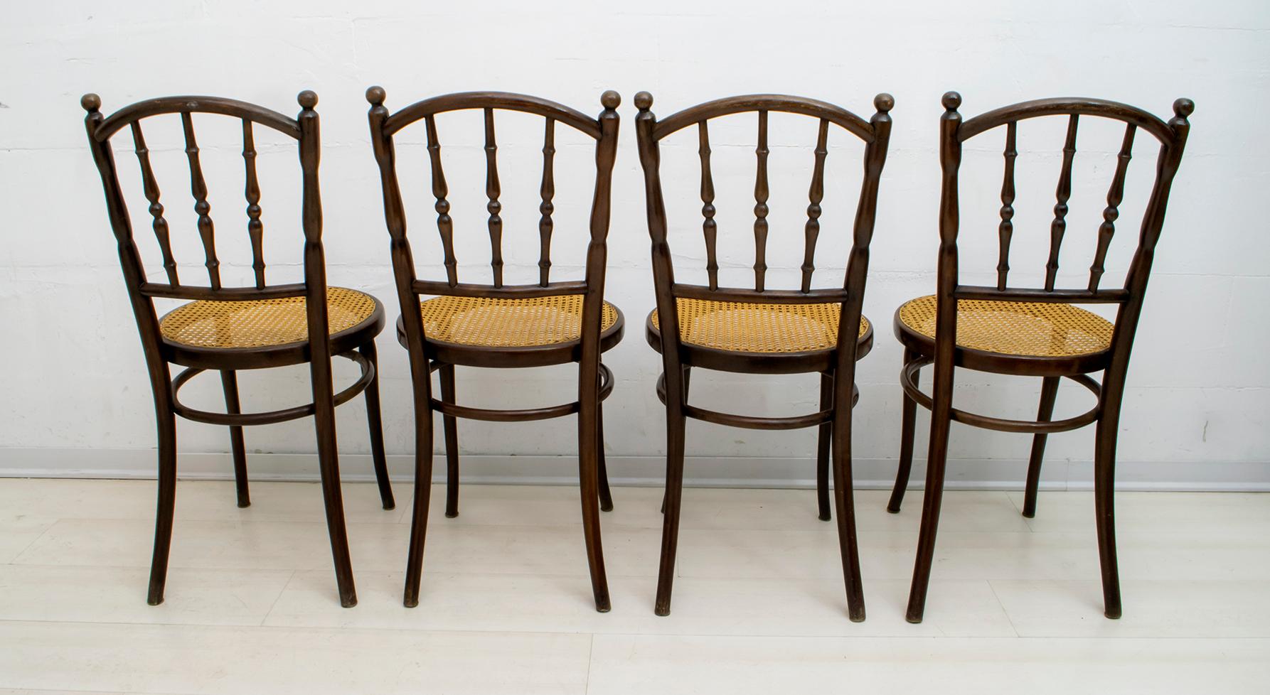 Vienna Secession Set of 4 Jacob & Josef Kohn Art Nouveau Bent Wood and Vienna Straw Chairs, 1900