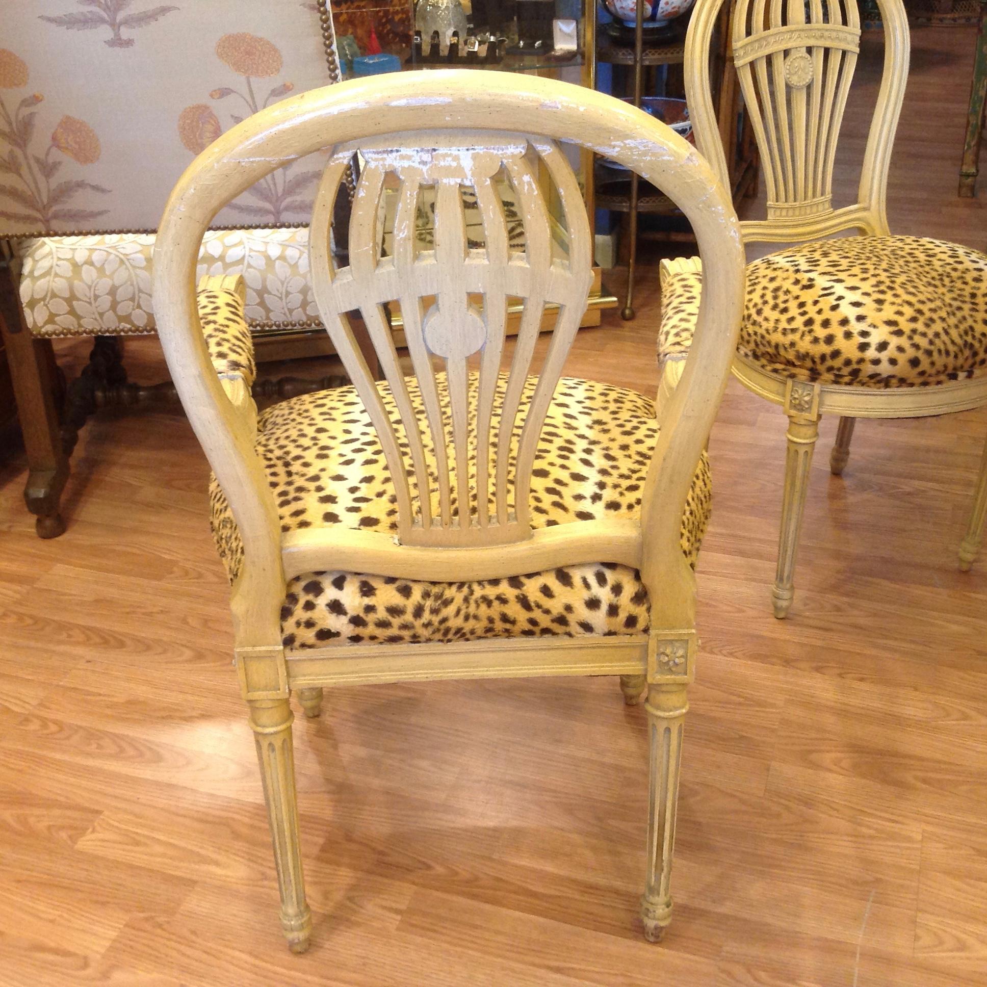 Set of 4 Jansen Style Balloon Back Chairs 3