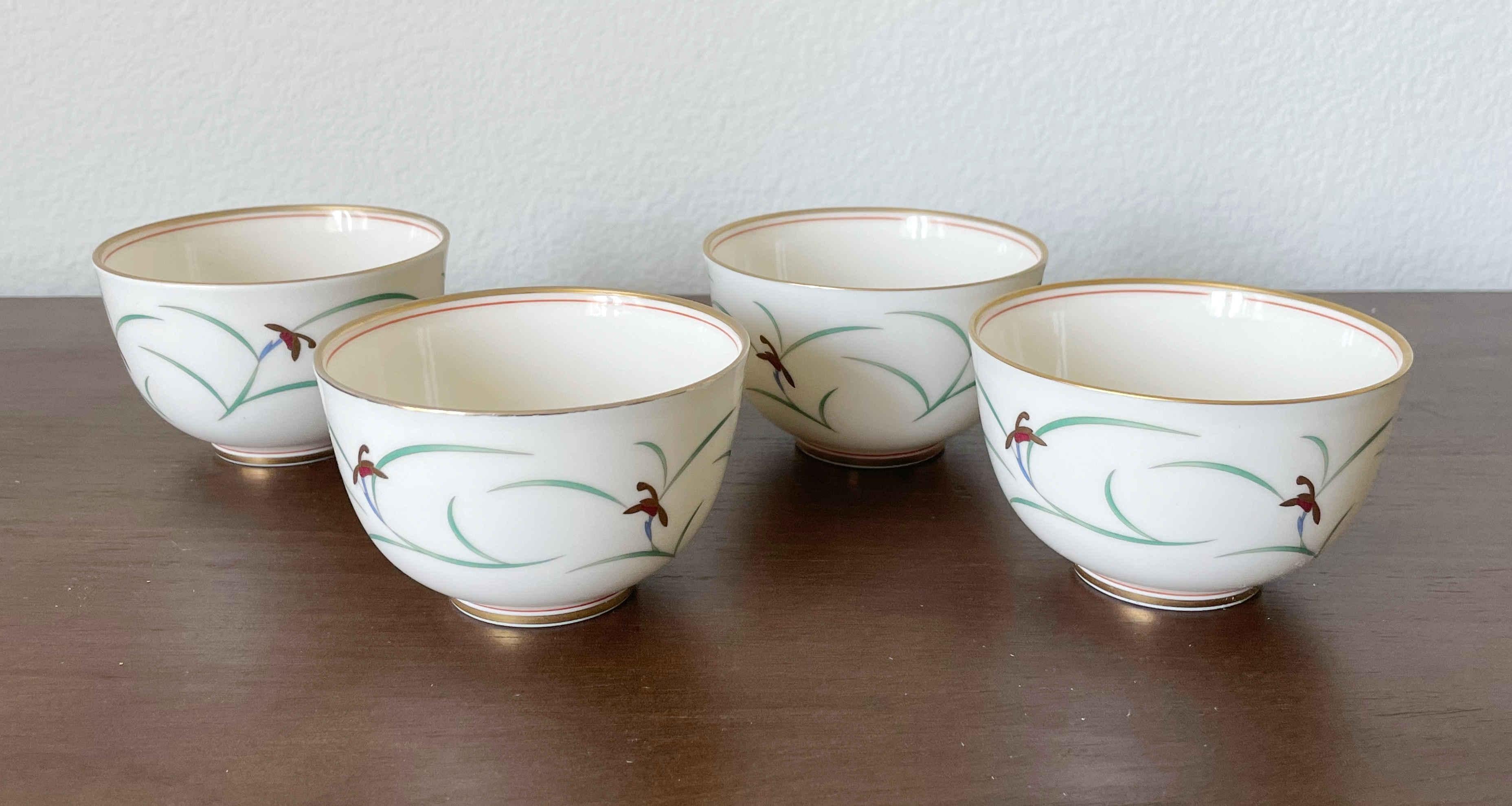 Elegant set of 4 Koransha tea cups, from Lindfield series, with delicately hand drawn spring orchids / Made in Japan in 2000s
Original mark at the base
Diameter 3.5 inches, height 2 inches
Set available in stock in Los Angeles
Order reference #: