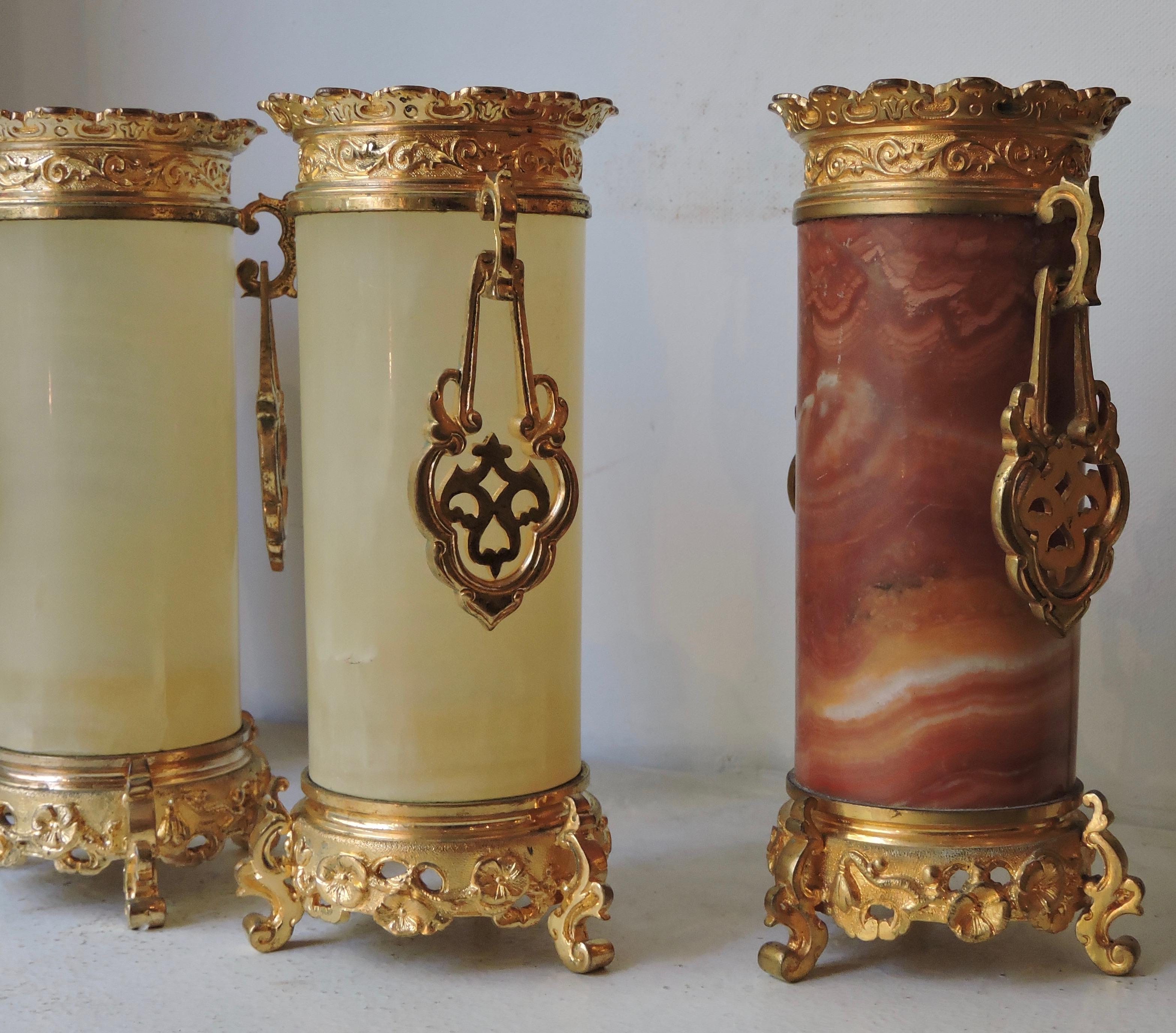 Set of 4 Japonisme Marble, Onyx and Ormolu Vases in the Style of Edouard Lièvre (Spätes 19. Jahrhundert)
