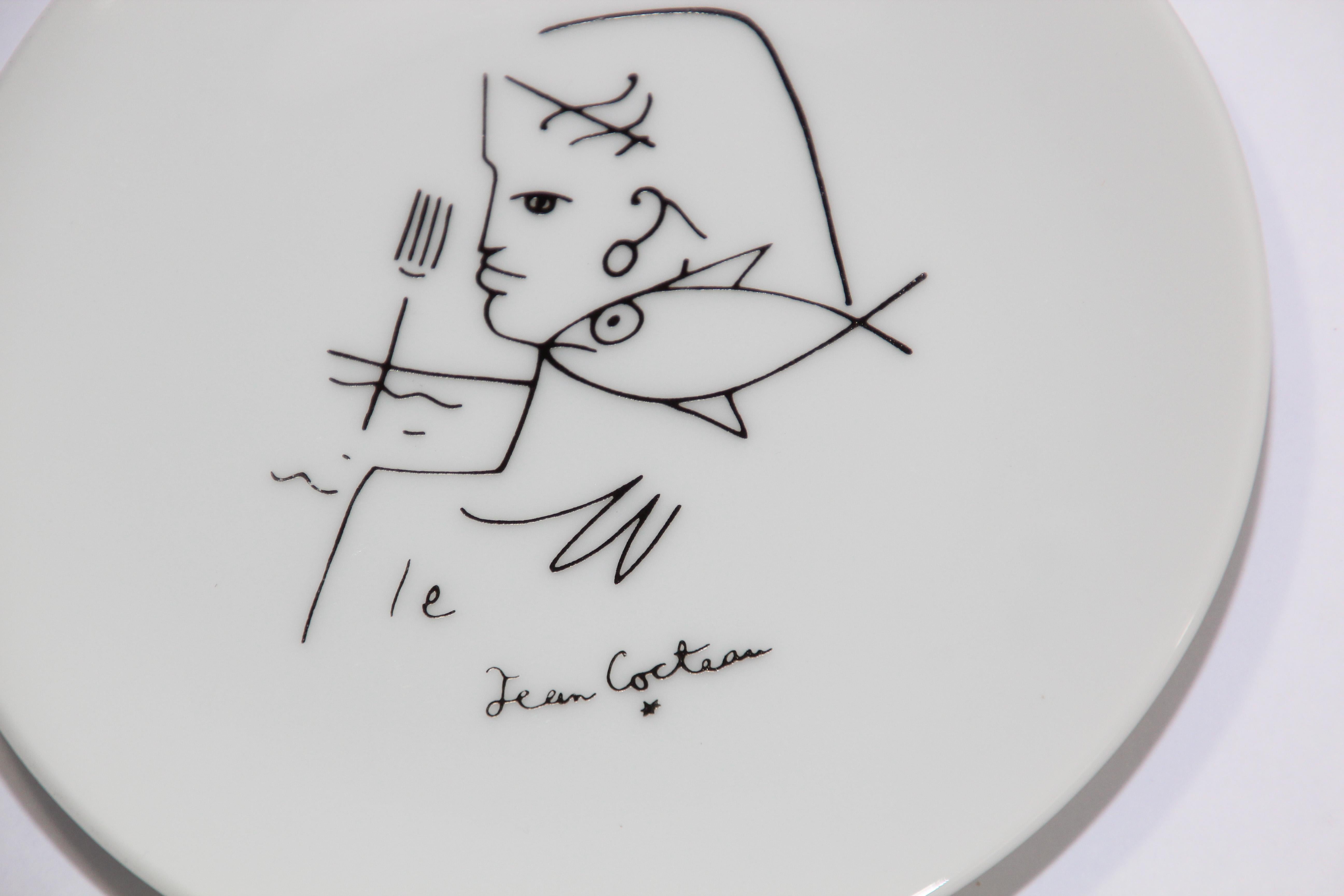 Set of 4 Jean Cocteau Porcelain Decorative Collectible Art Plates In Good Condition In North Hollywood, CA