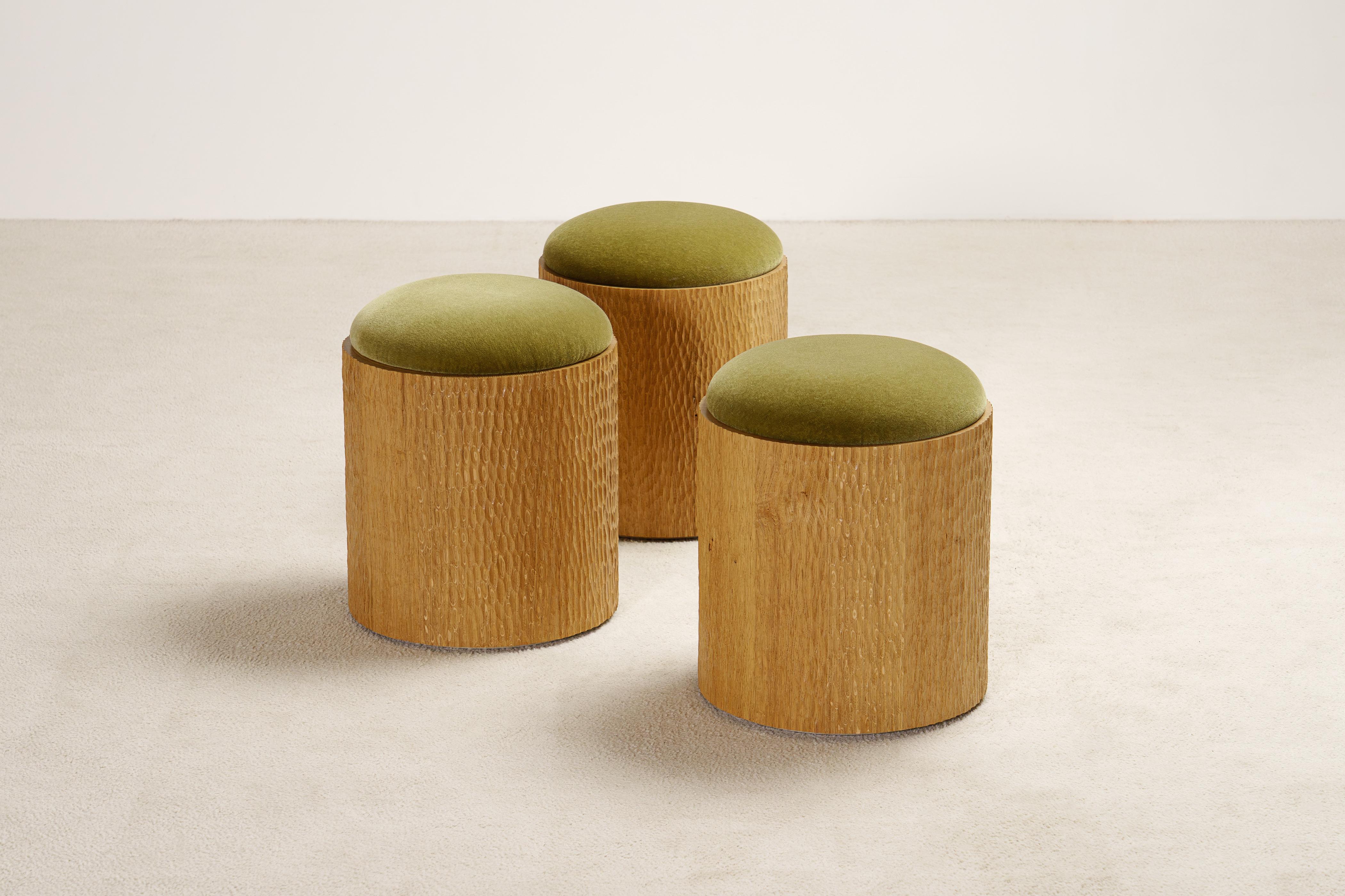 Juego de 4 taburetes Jessie de Proisy Studio. Tejido de mohair de lujo. en venta 6