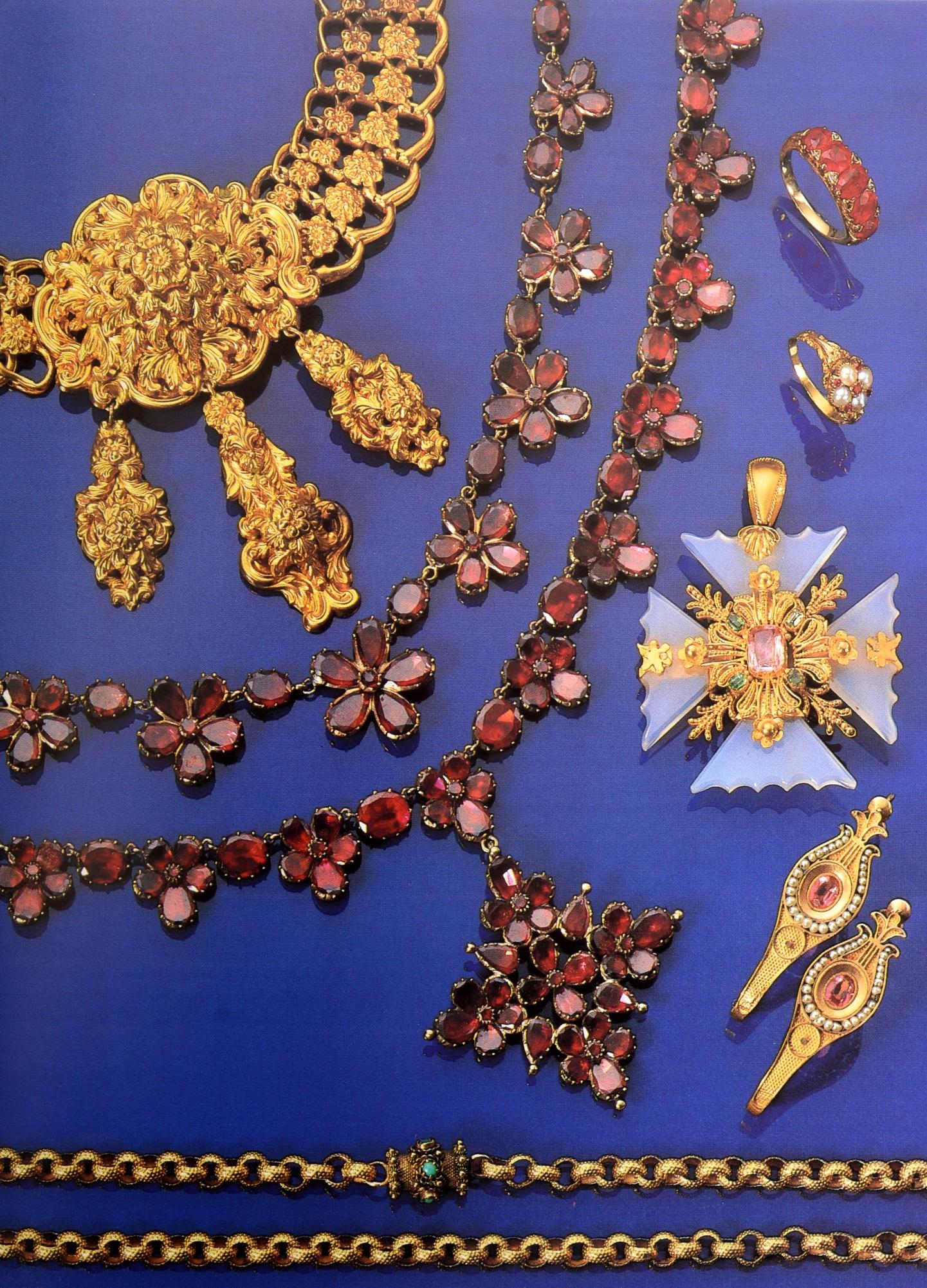 Set of 4 Jewelry Catalogues from Sotheby's & Christie's, First Edition 3