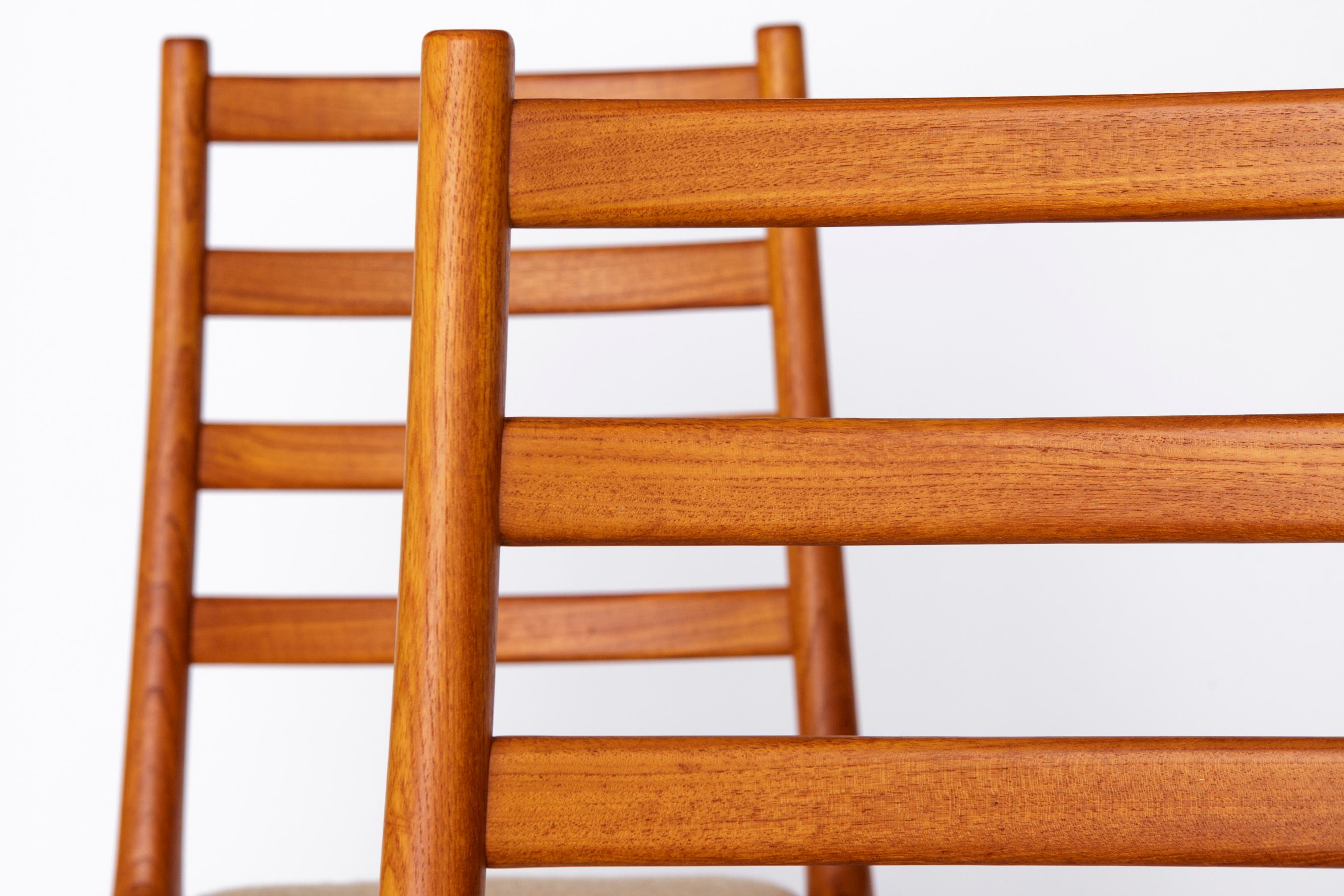 Fabric Set of 4 JK Møbler Teak Chairs – 1970s Danish Design, Vintage Dining Chairs, Ori For Sale