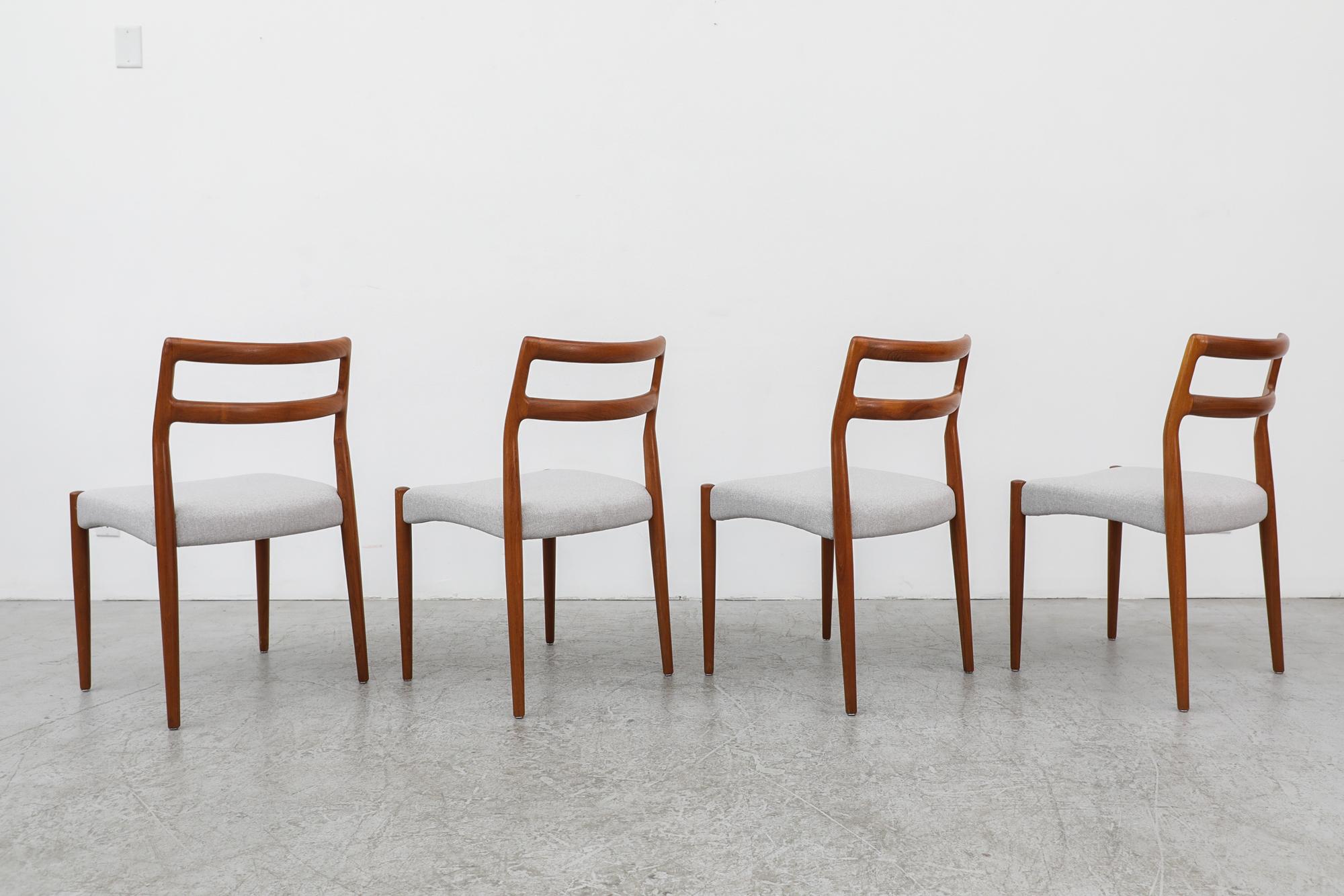 Danish Set of 4 Johannes Andersen Mid-Century Dining Chairs with Light Gray Seats