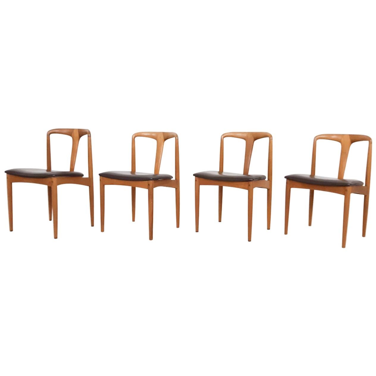 Set of 4 Johannes Andersen Juliane Dining Chairs in Oak and Leather, Denmark