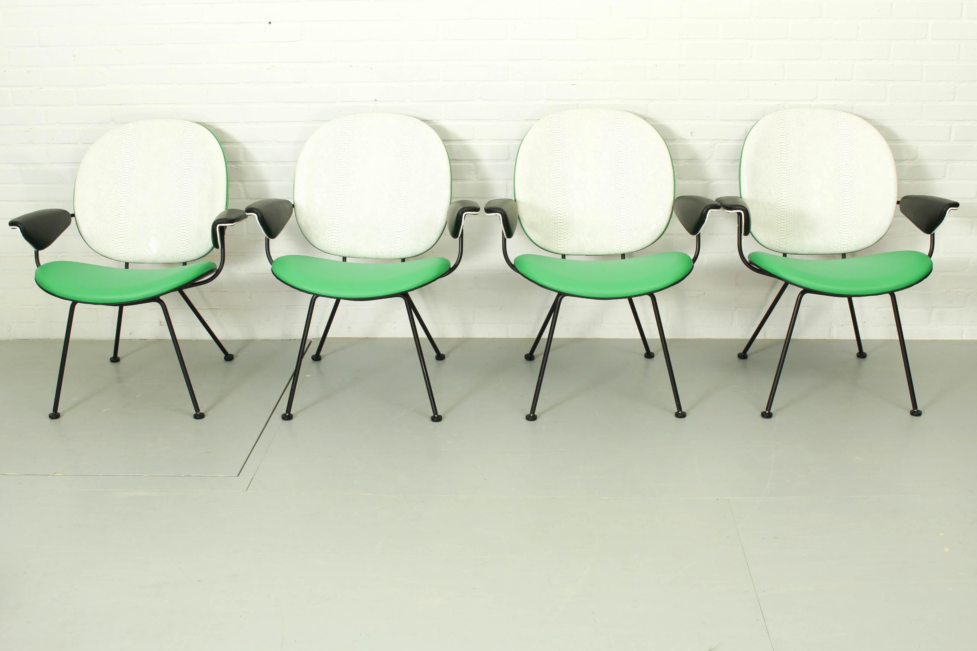 Dutch Set of 4 Kembo Chairs by W.H. Gispen for Kembo For Sale