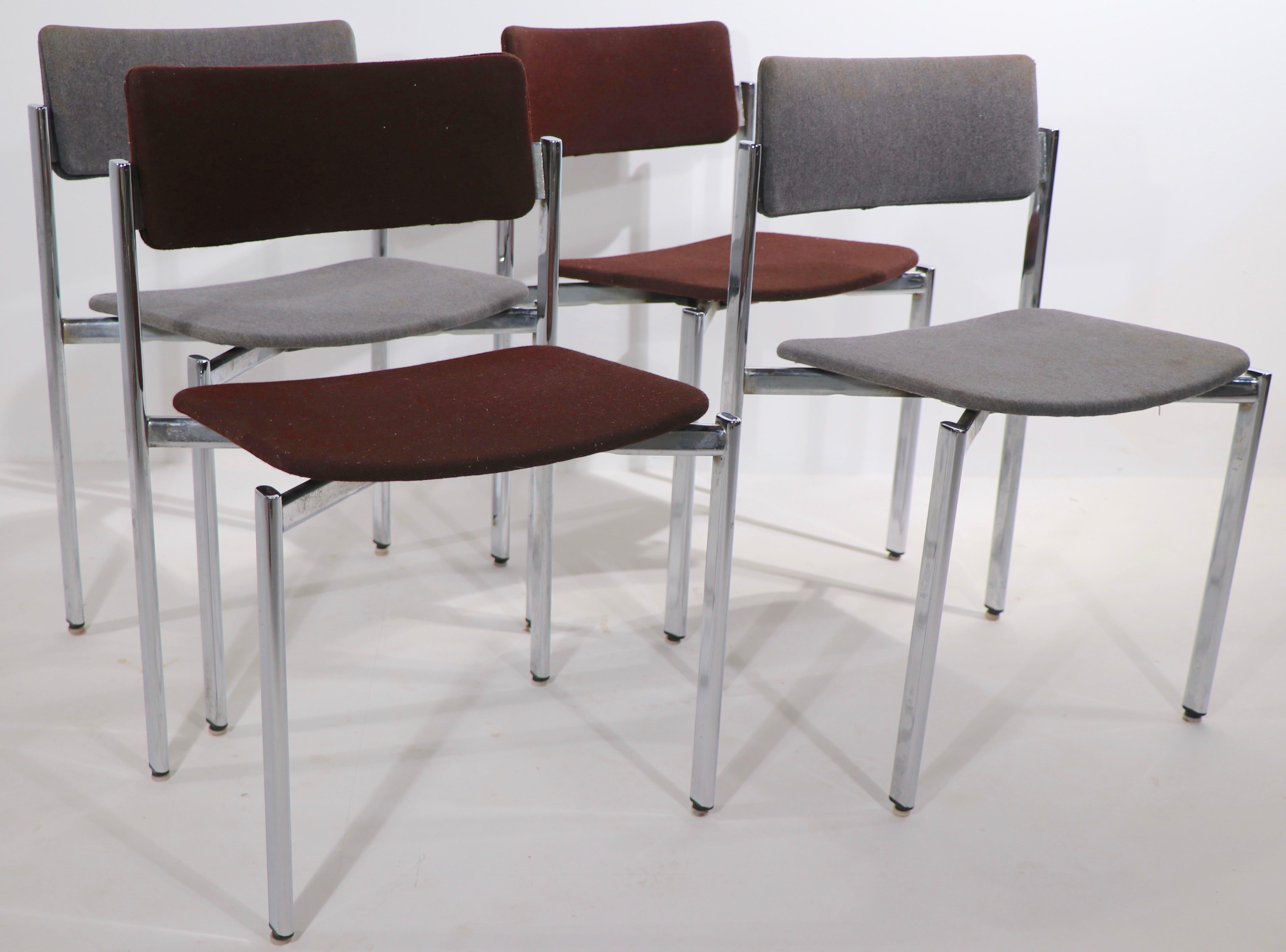 Scandinavian Modern Set of 4 Kiki Chairs Designed by Ilmari Tapiovaara for Stendig
