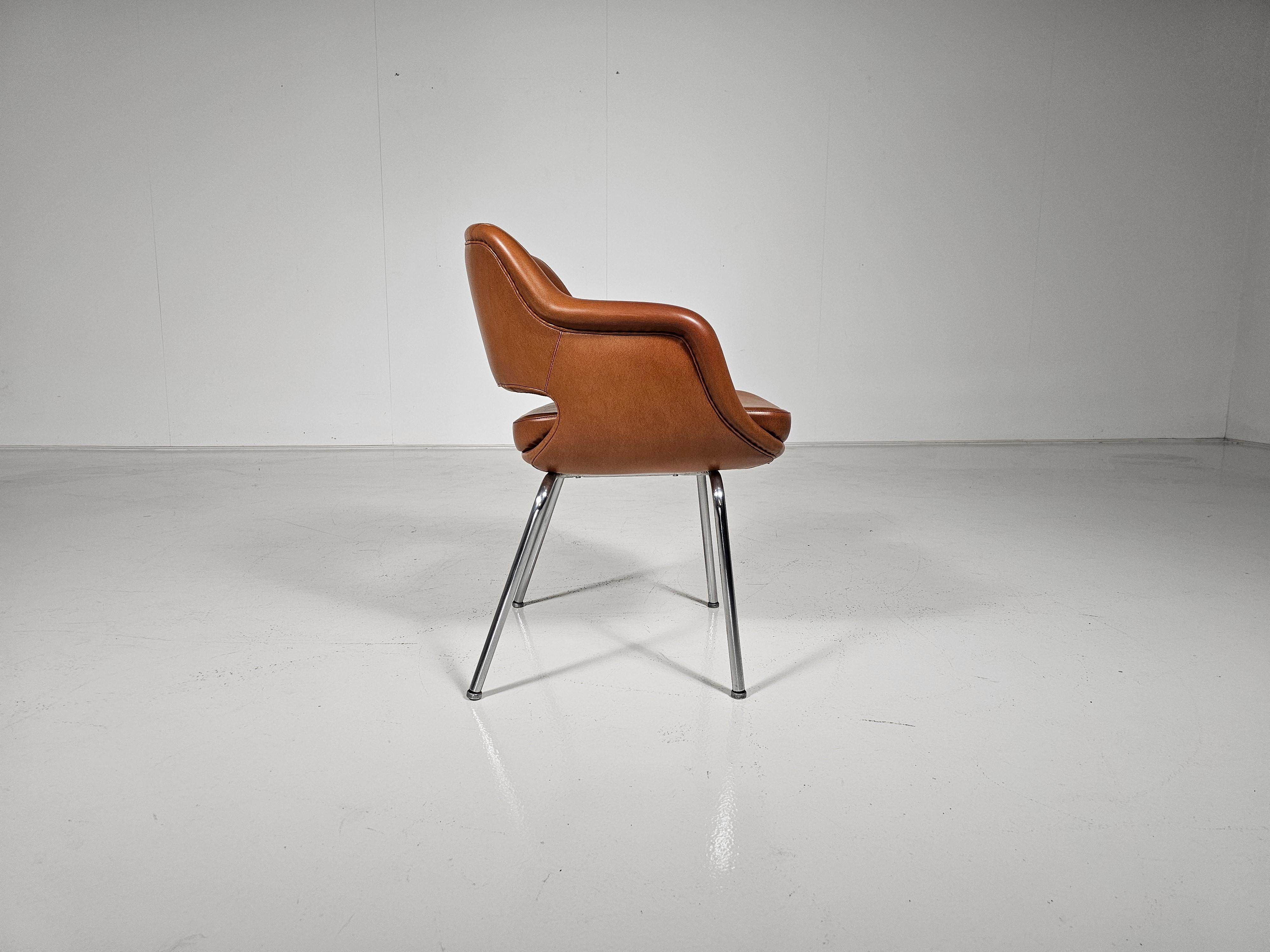 Set di 4 sedie Kilta 'Model 1106/3' di Olli Mannermaa per Cassina, anni '60 7