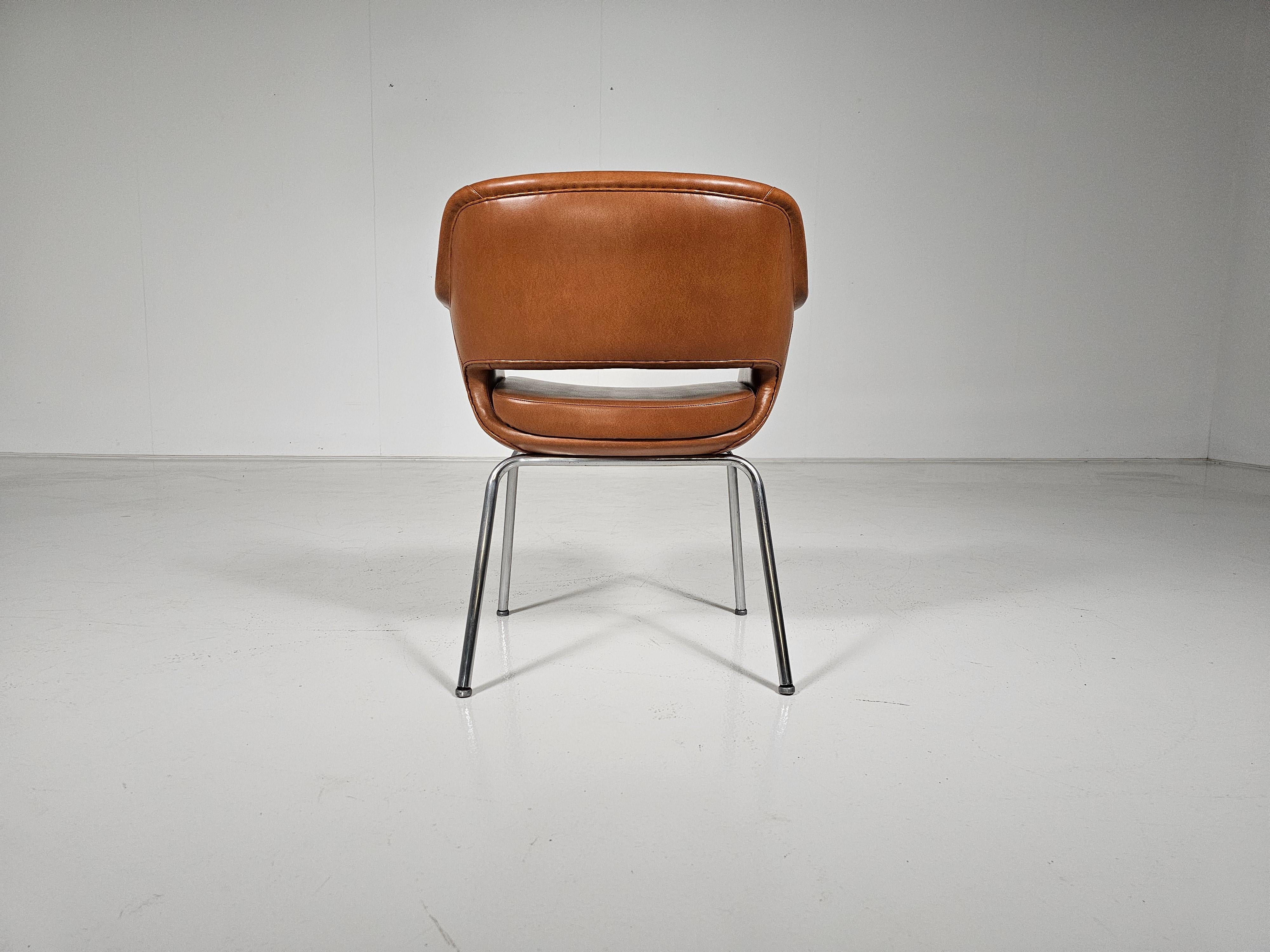 Set di 4 sedie Kilta 'Model 1106/3' di Olli Mannermaa per Cassina, anni '60 8