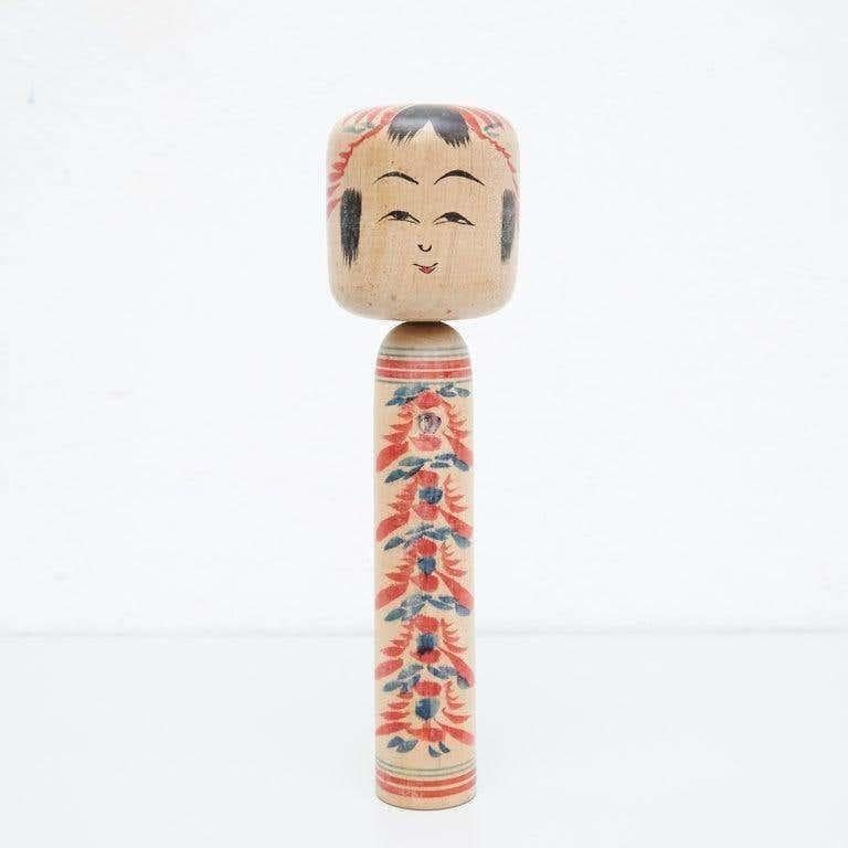 Ensemble de 4 poupées Kokeshi en vente 5