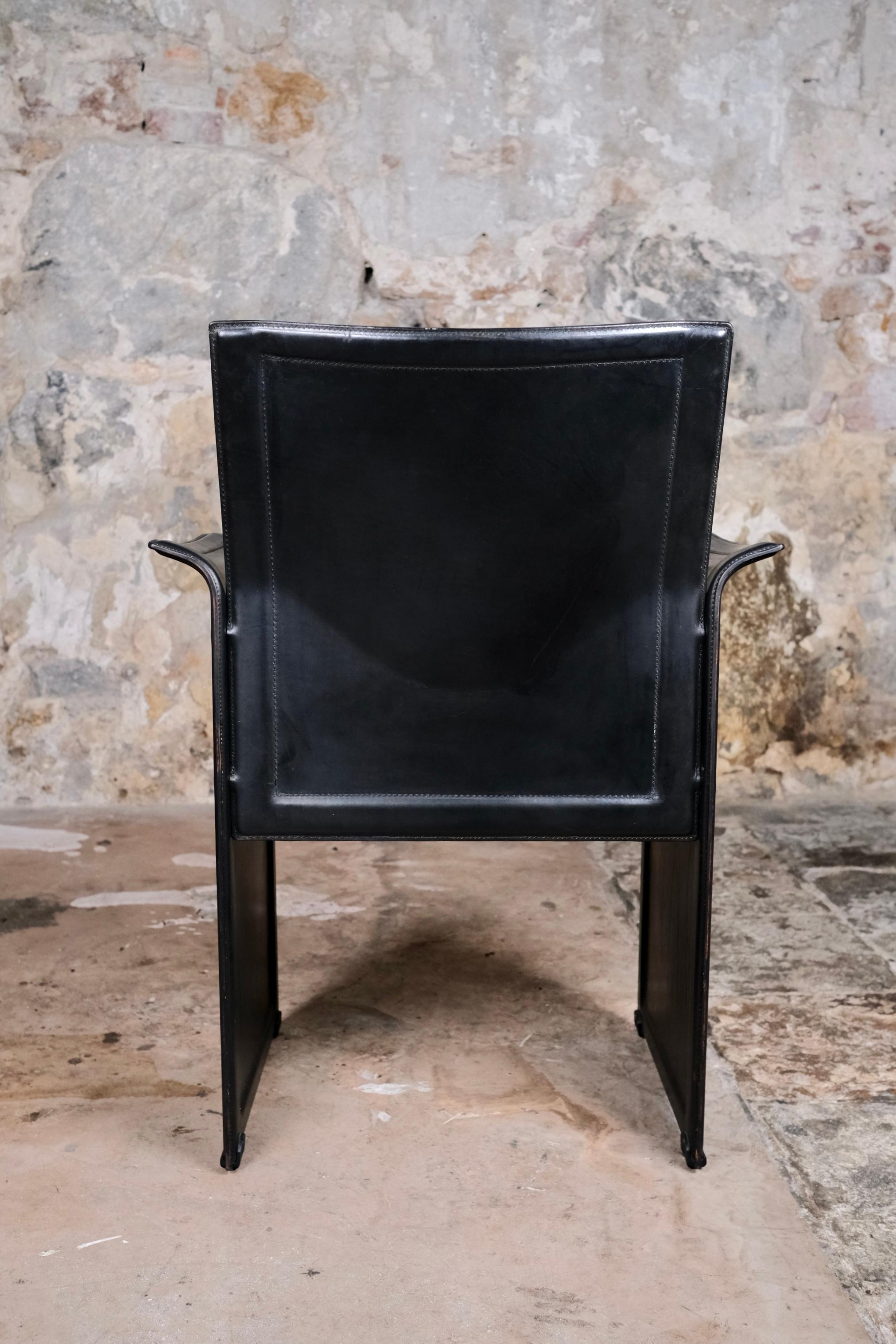 Set di 4 sedie Korium in pelle nera, Tito Agnoli per Matteo Grassi, anni '80 in vendita 2