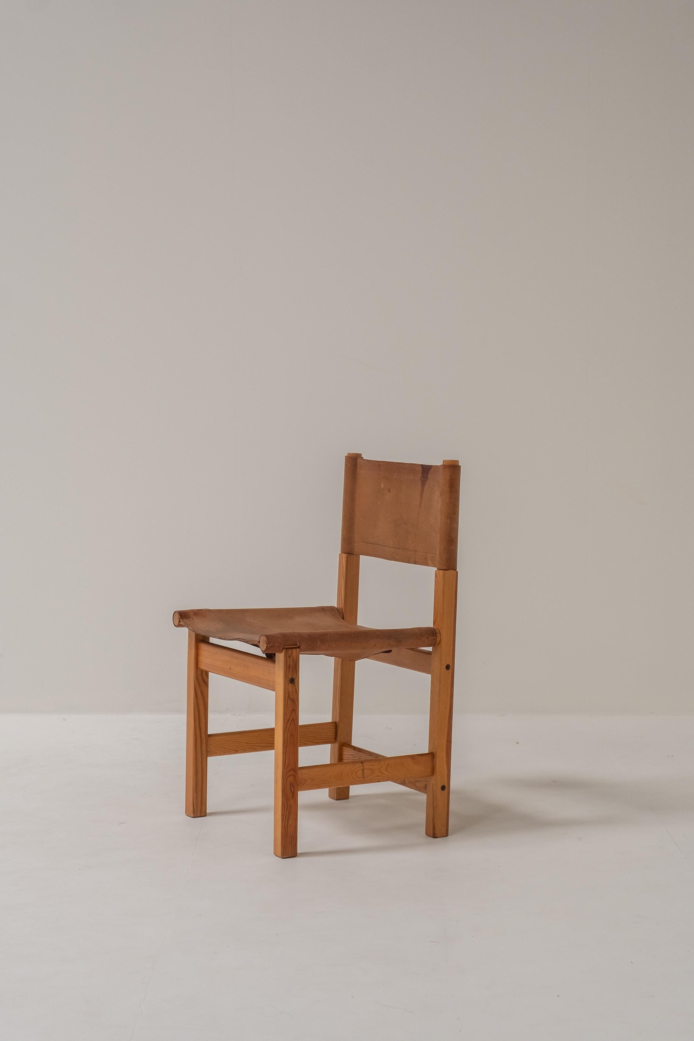 set di 4 sedie kotka di tomas jelinek per ikea, Svezia, 1980

progettata da Tomas Jelinek per Ikea nel 1980, la sedia Kotka è un raffinato esempio della precoce attenzione di Ikea per i materiali di qualità e l'artigianato scandinavo. combinando la