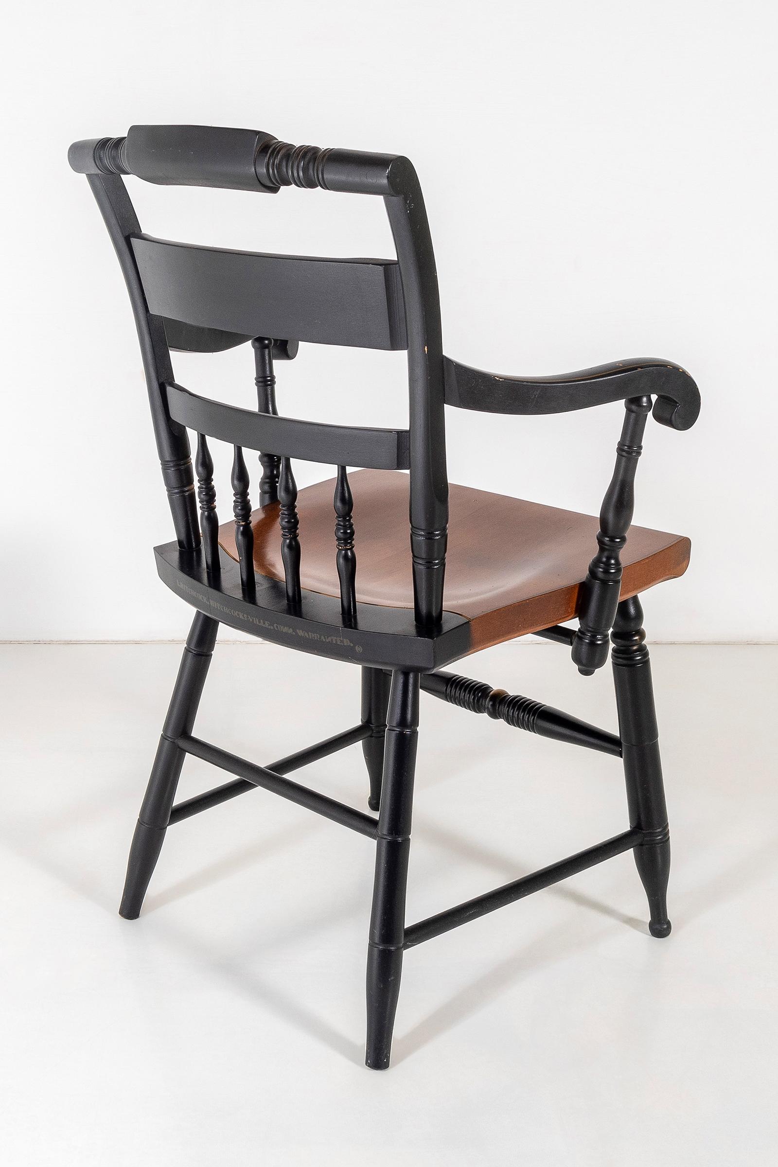 Set of 4, L. Hitchcock Stencilled Painted Black Solid Maple Dining Chairs For Sale 4