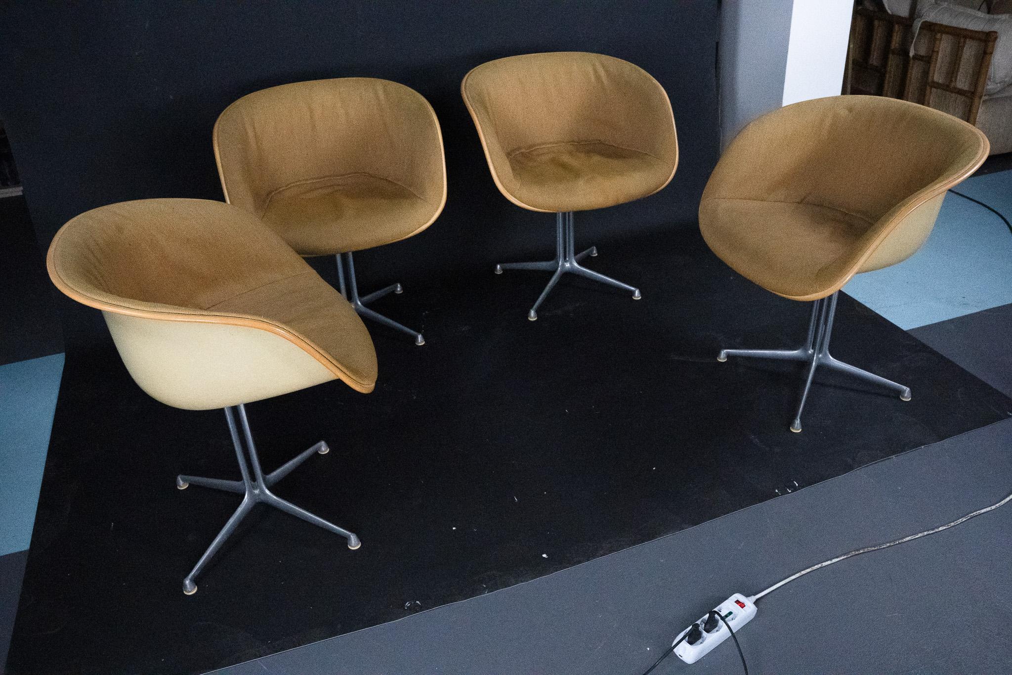 Ensemble de 4 fauteuils club La Fonda par Charles Eames pour Herman Miller. États-Unis, années 1960 en vente 3