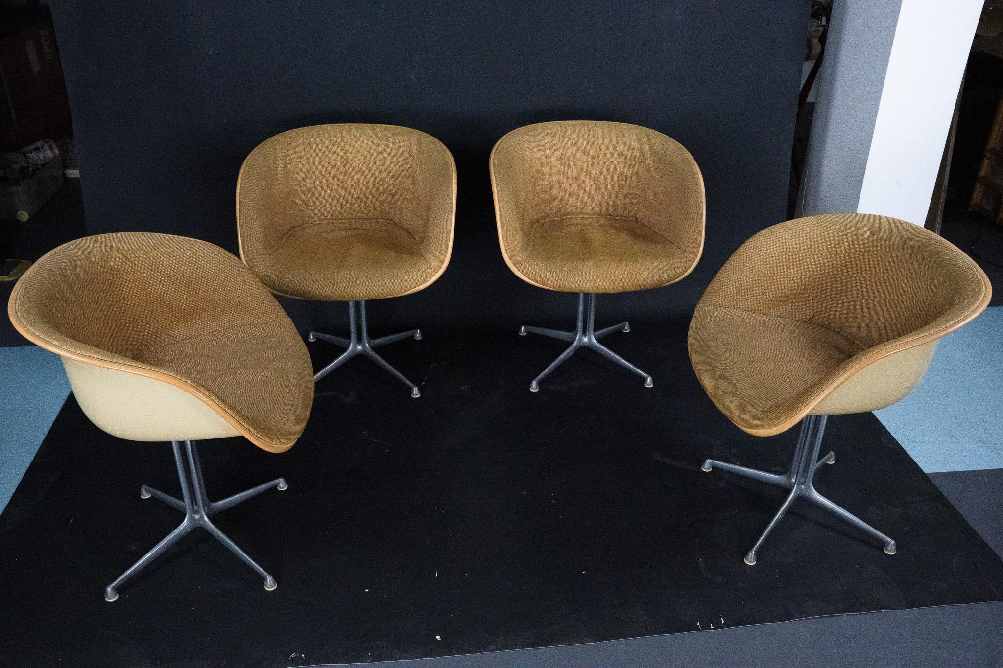 Ensemble de 4 fauteuils club La Fonda par Charles Eames pour Herman Miller. États-Unis, années 1960 en vente 1