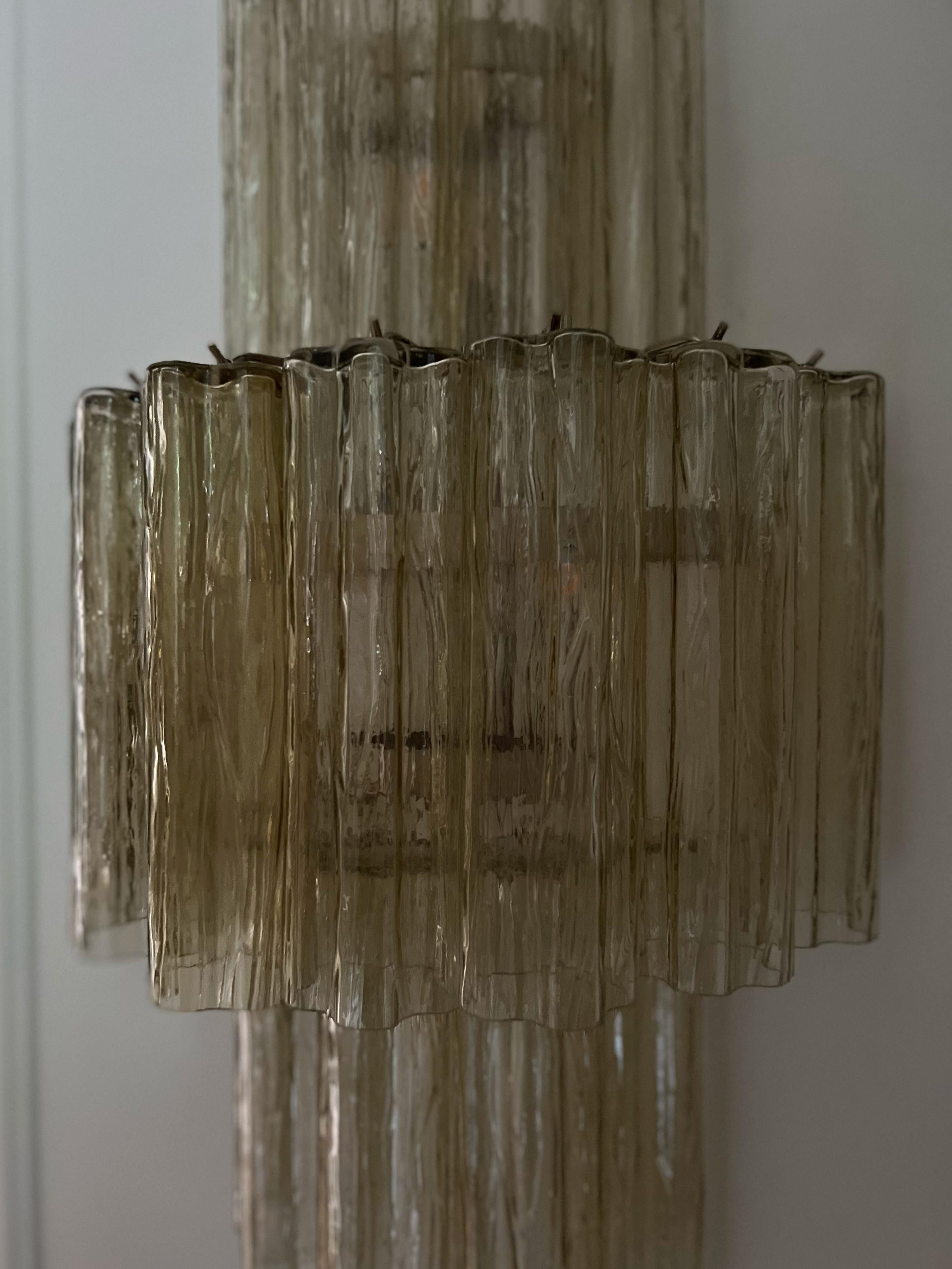Ensemble de 4 grandes appliques murales en verre Murano de couleur miel - ambre - jaune en vente 3