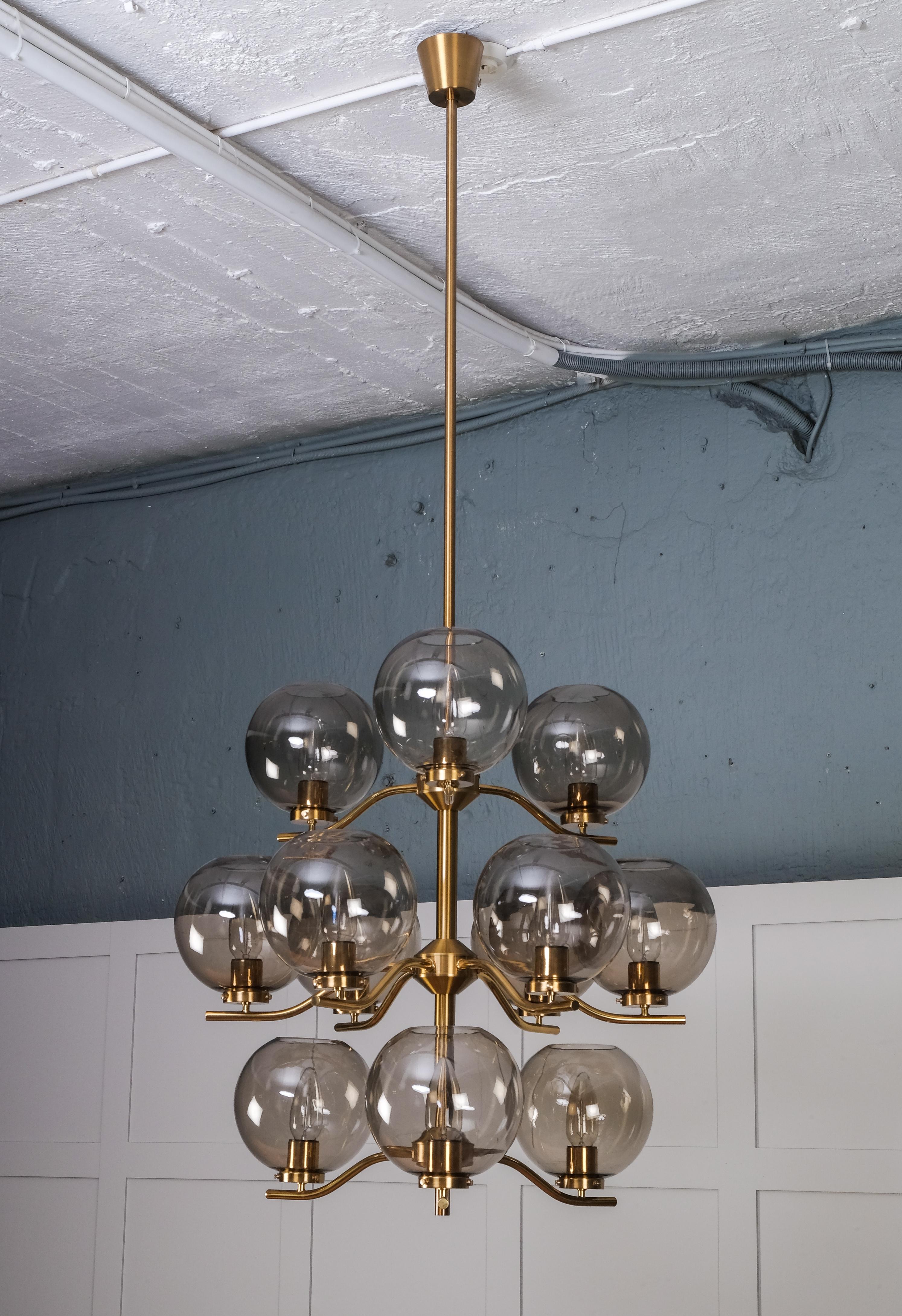 Set of 4 Large Brass Chandeliers by Holger Johansson, Sweden, 1970s For Sale 1