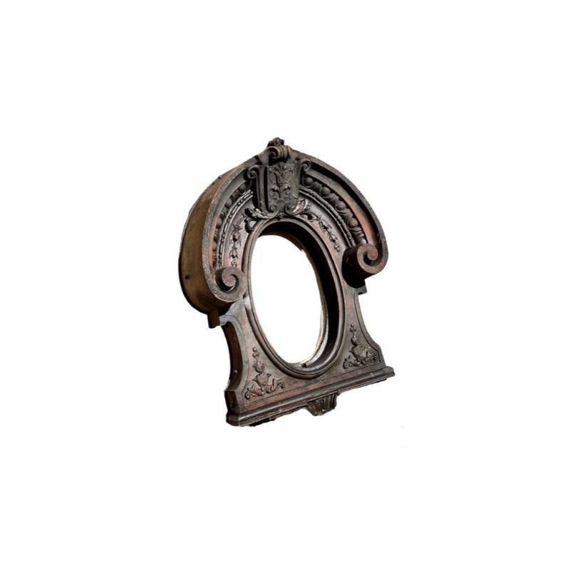 Set of 4 Large Bulls Eye Windows of a French Castle in Cast Iron, 1880 For Sale 8