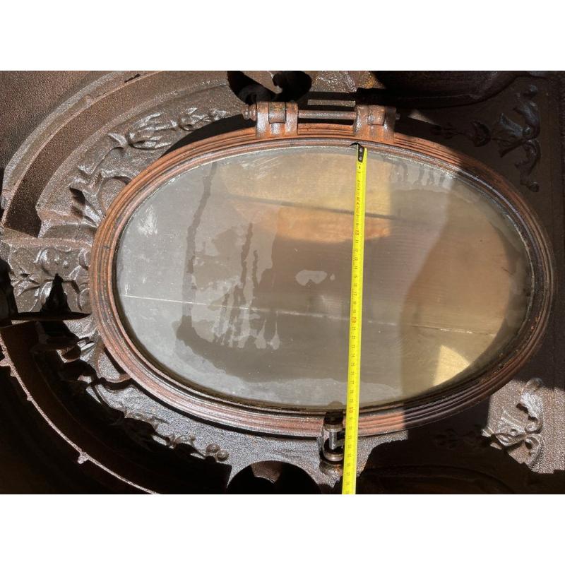 Set of 4 Large Bulls Eye Windows of a French Castle in Cast Iron, 1880 For Sale 2