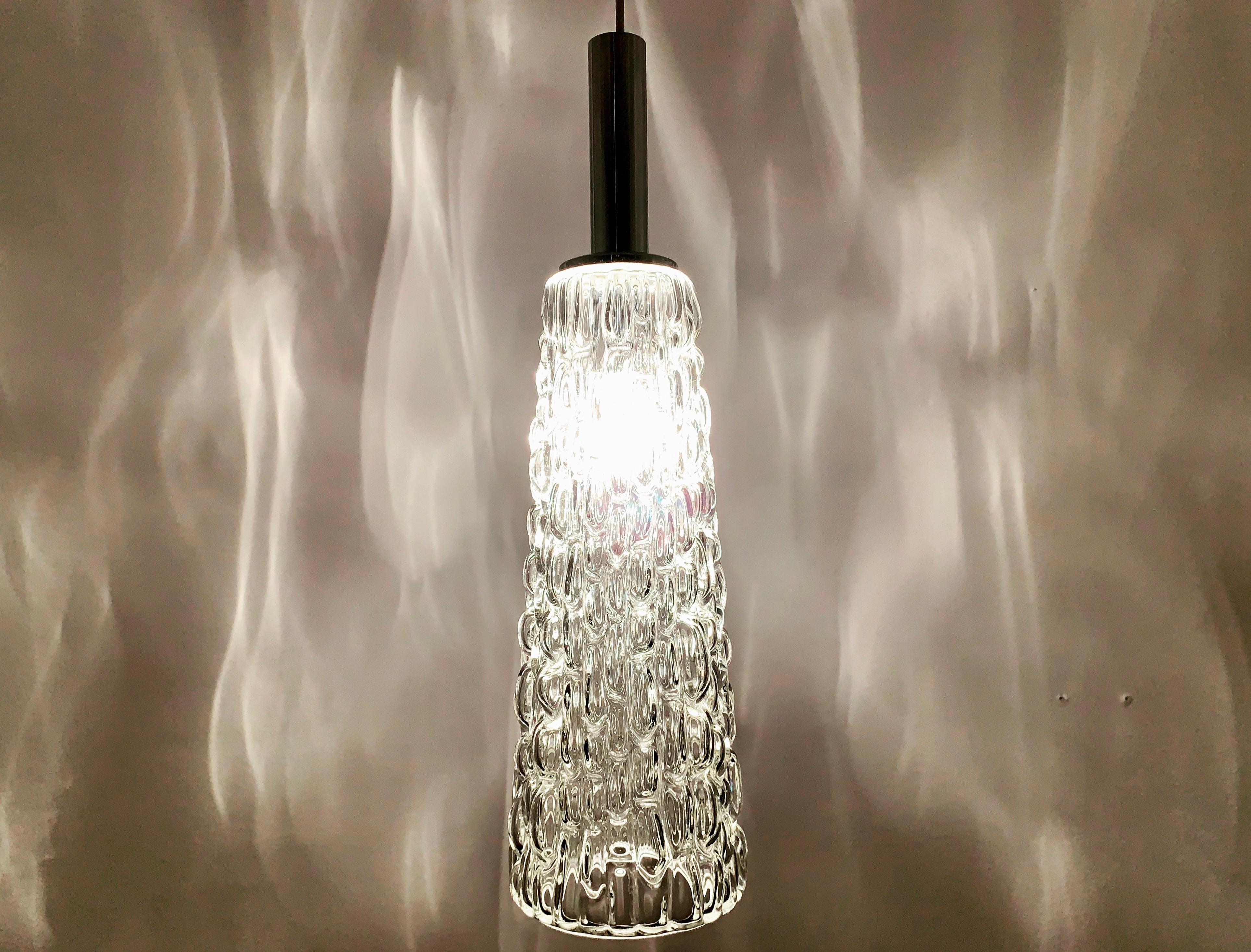 Set of 4 large crystal glass pendant lamps For Sale 5