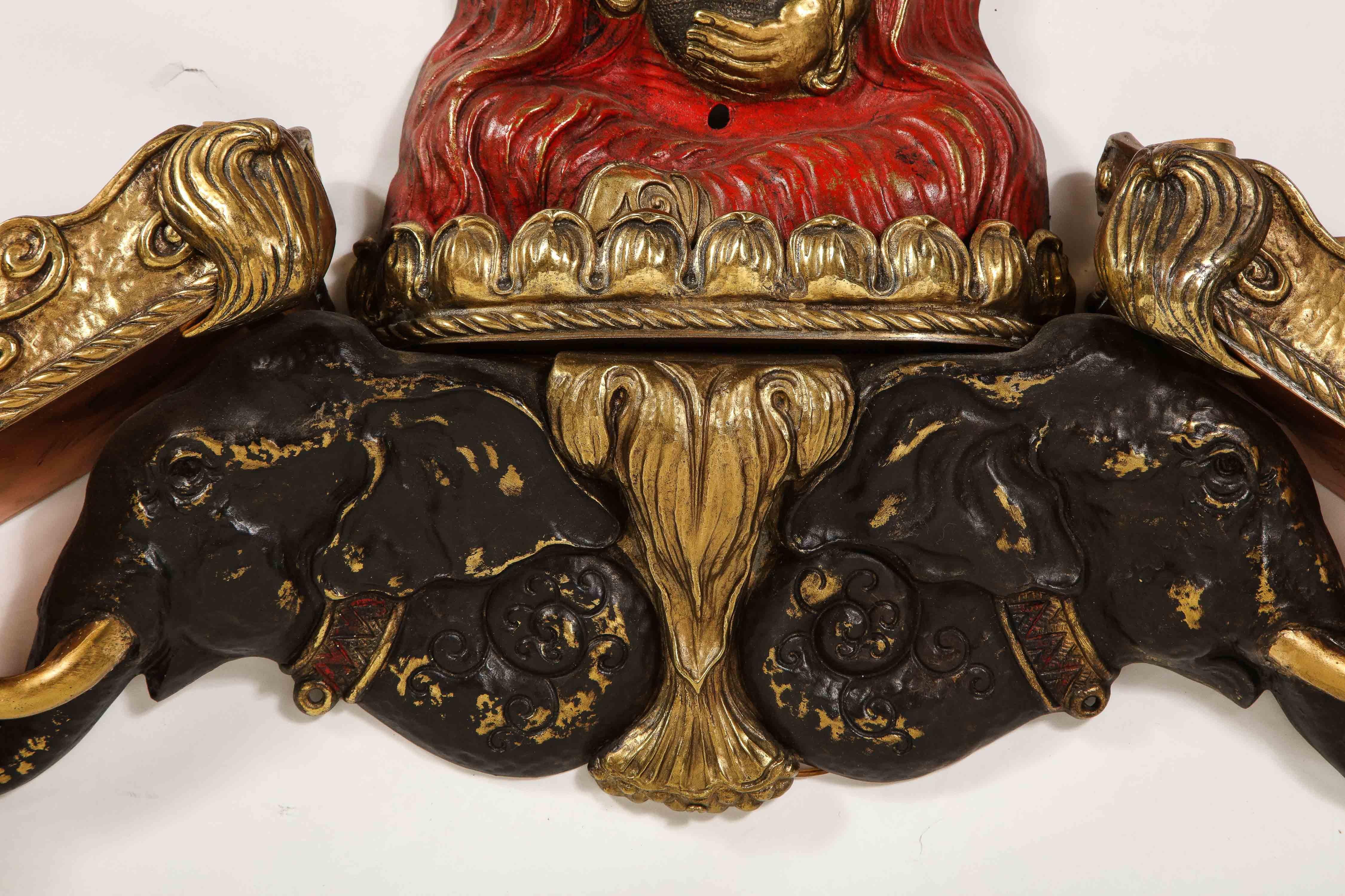 Satz von 4 großen figuralen Chinoiserie-Wandleuchtern aus vergoldeter Bronze, Caldwell zugeschrieben (19. Jahrhundert) im Angebot