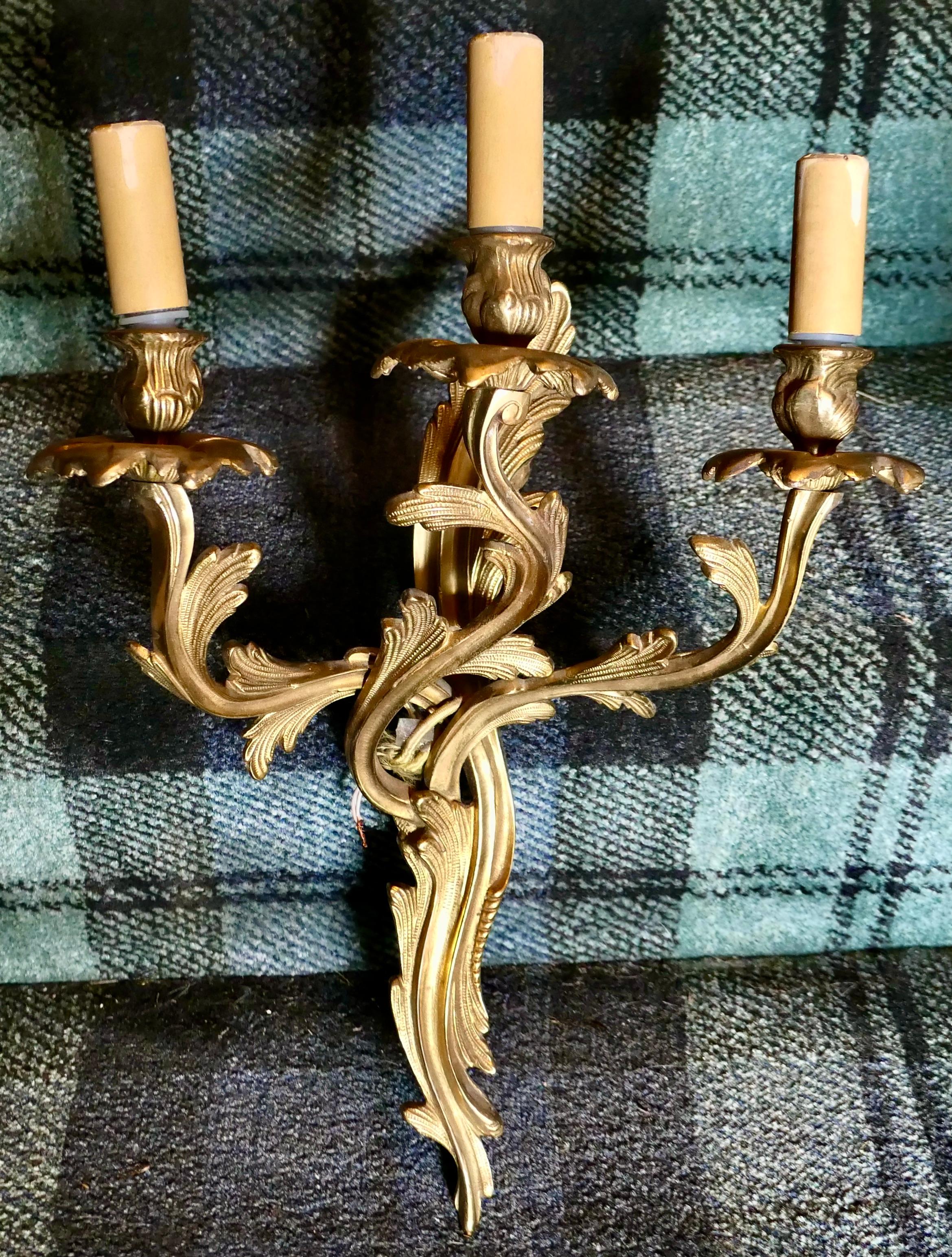 French Provincial Set of 4 Large French Brass 3 Branch Wall Lights For Sale